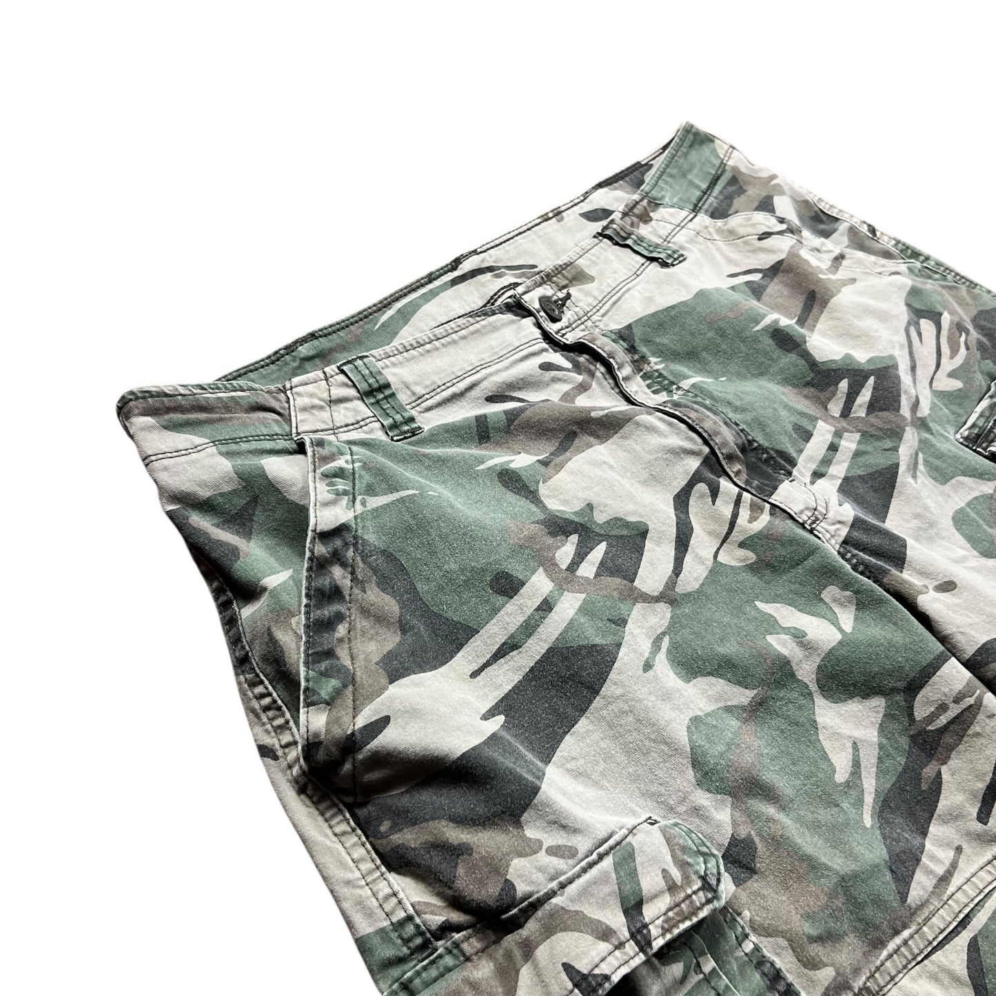 Wrangler Camo Cargo Shorts - 38”