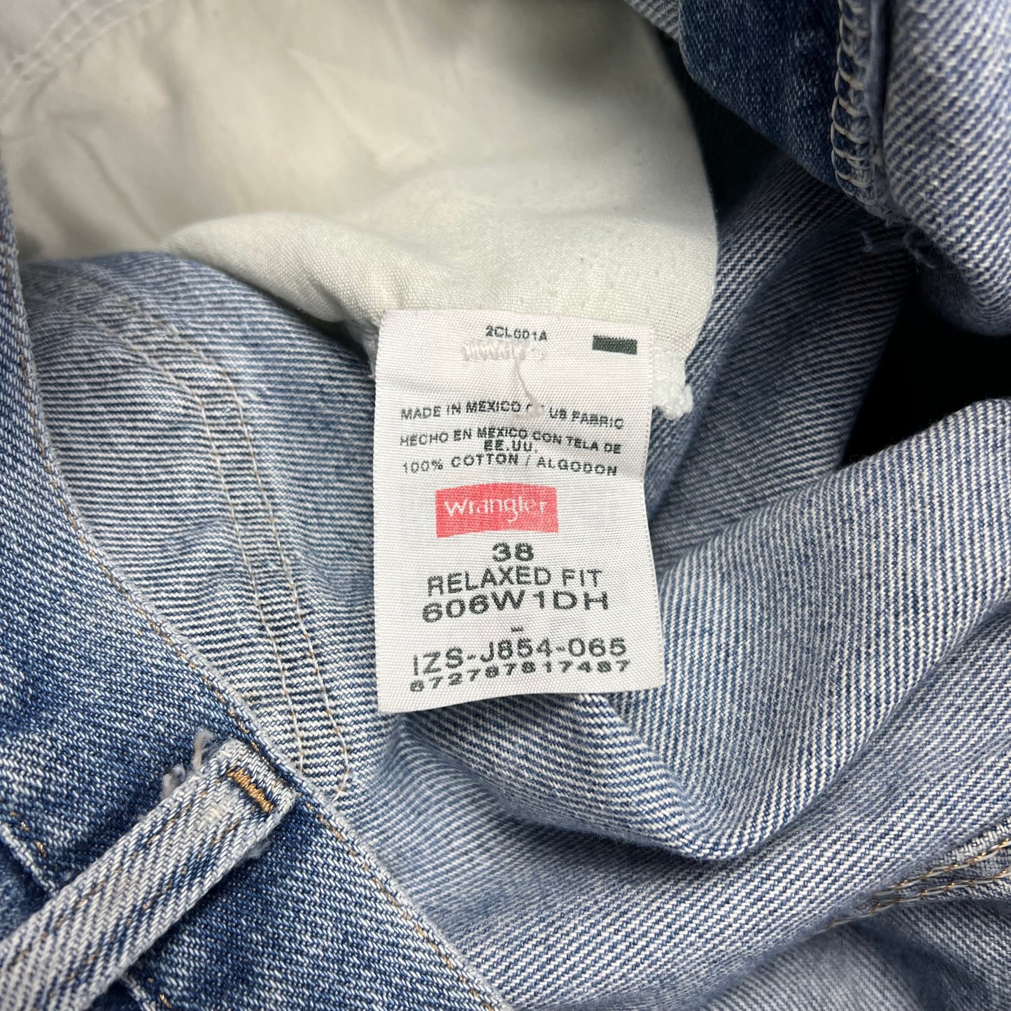 Wrangler Faded Light Wash Baggy Jean Shorts - 36"