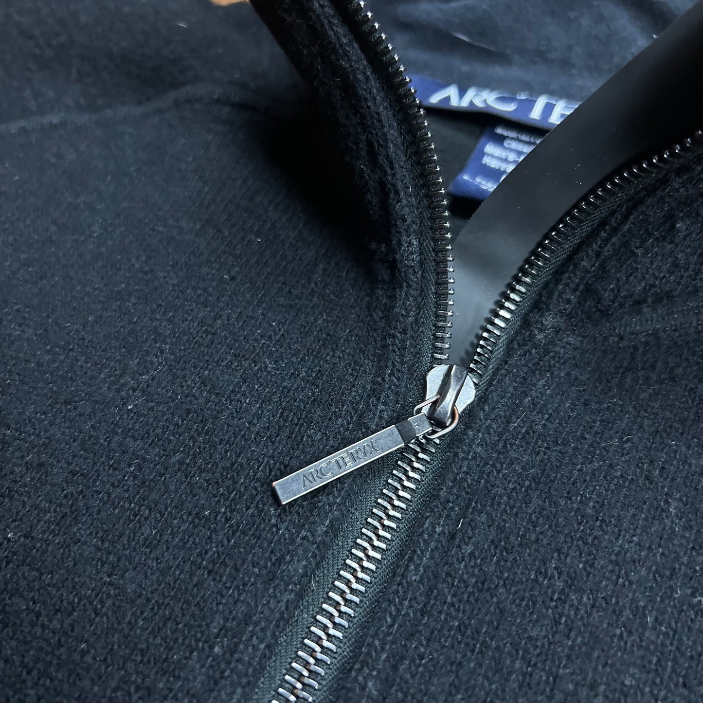Arc’teryx Black Fleece Jacket - M