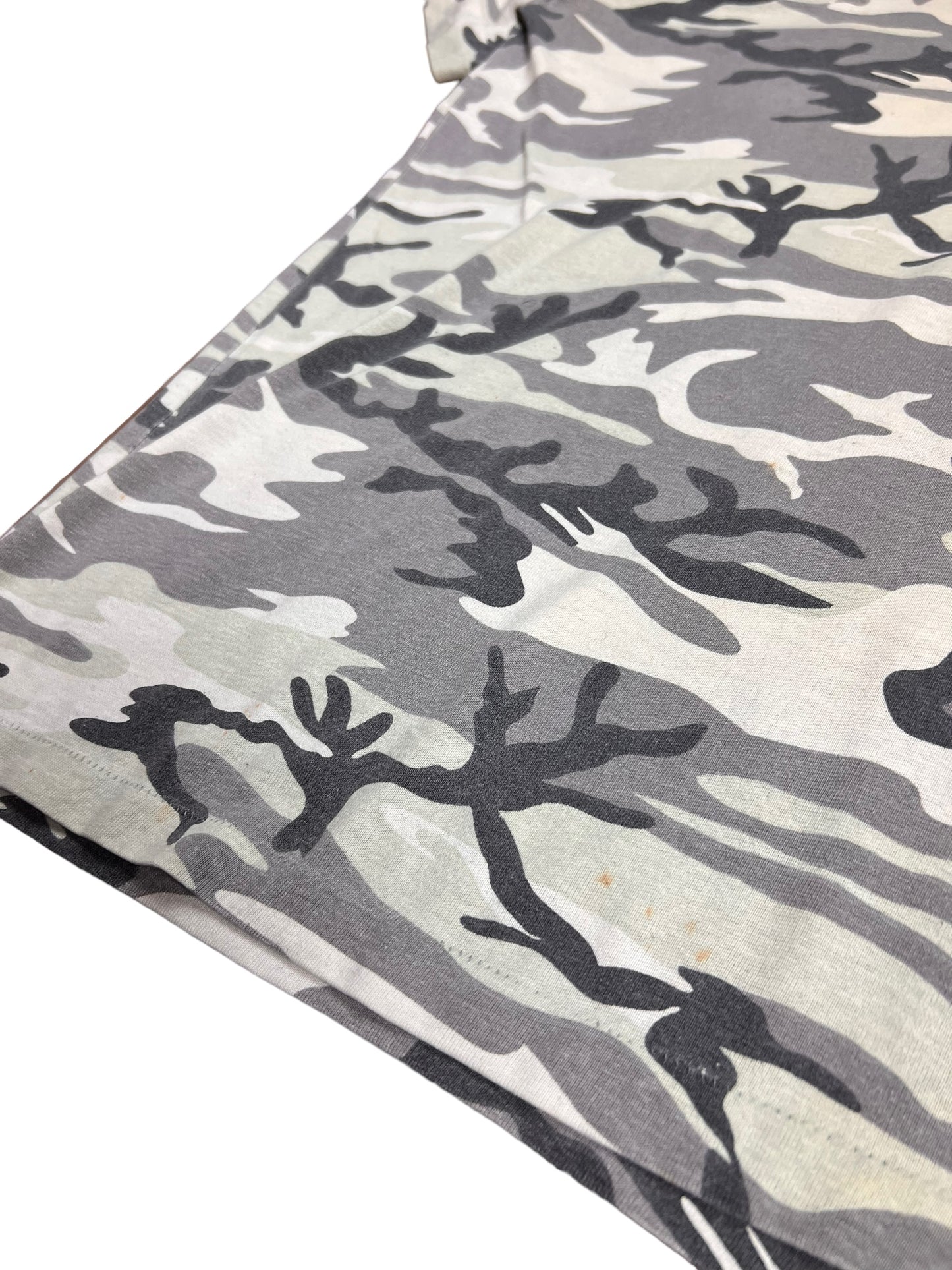 Black & White Army Camo T-shirt - L