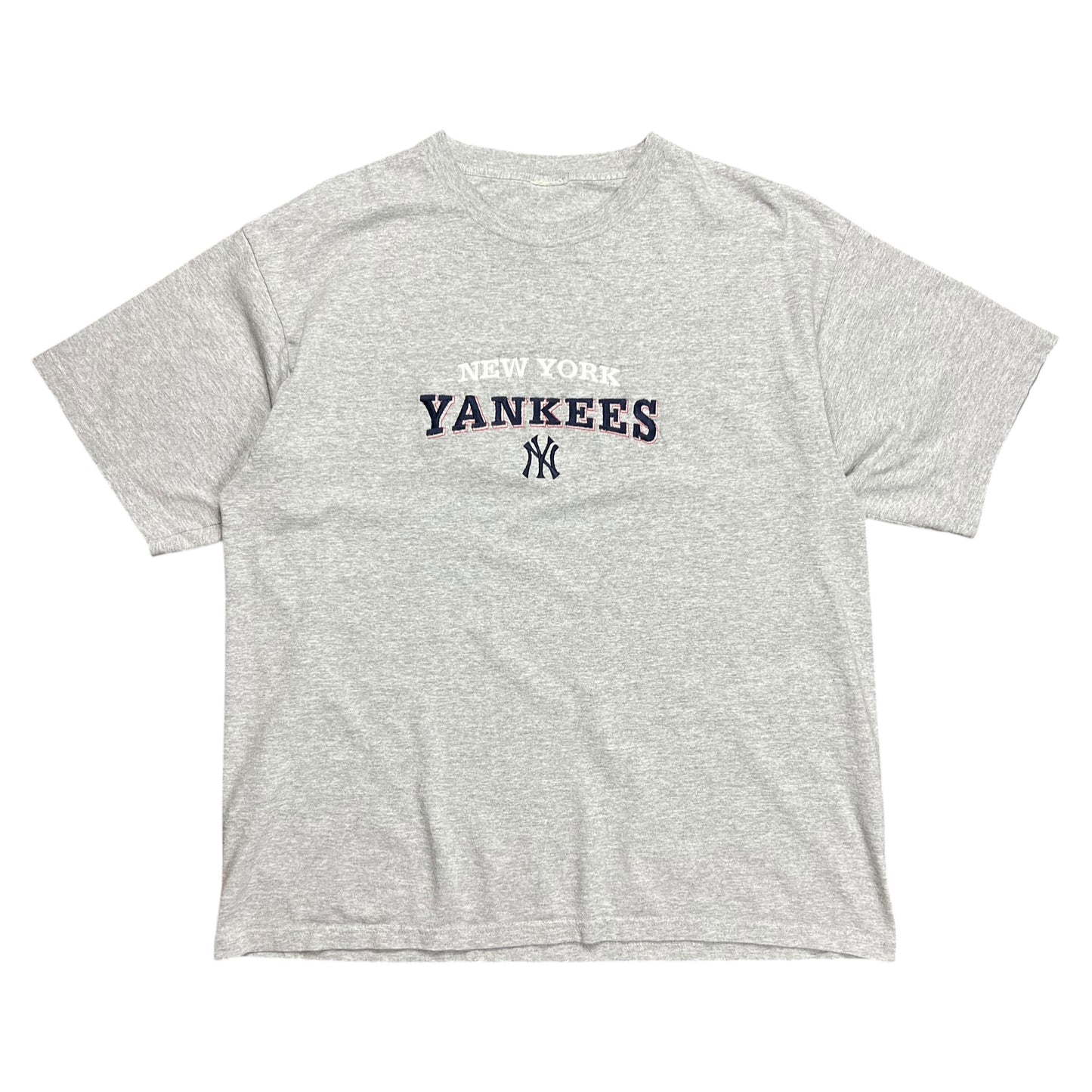 New York Yankees Embroidered Logo T-shirt - XL