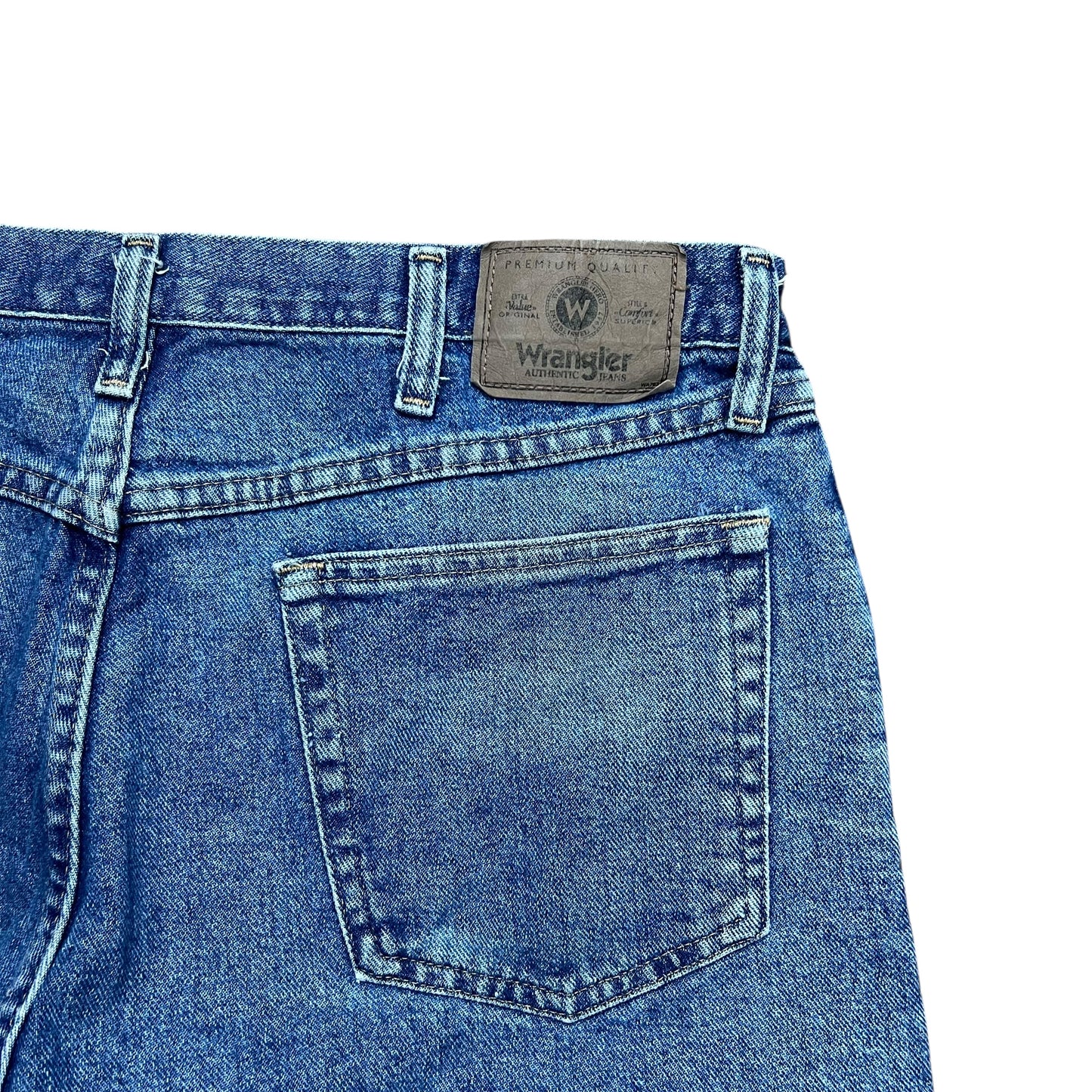 Wrangler Faded Blue Baggy Jean Shorts - 36"