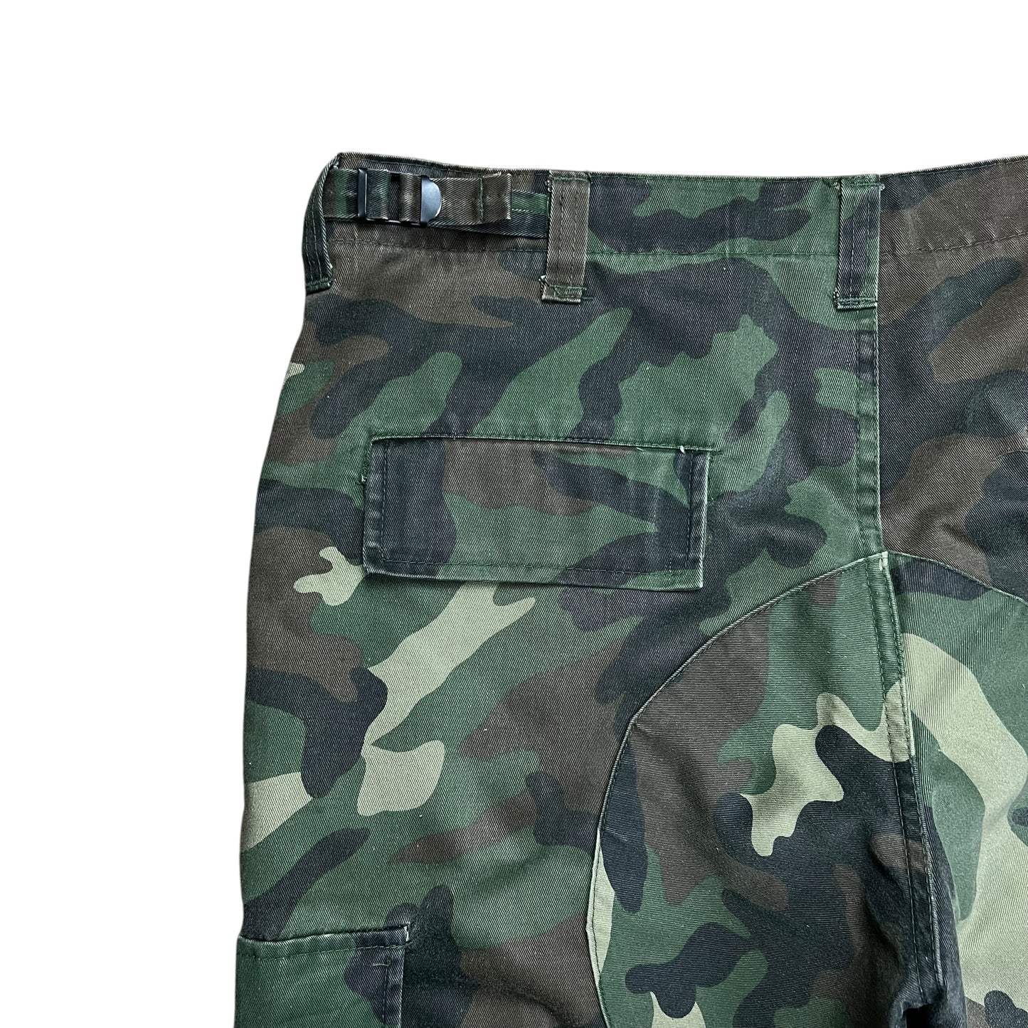Winchester Woodland Camo Capris - 36"