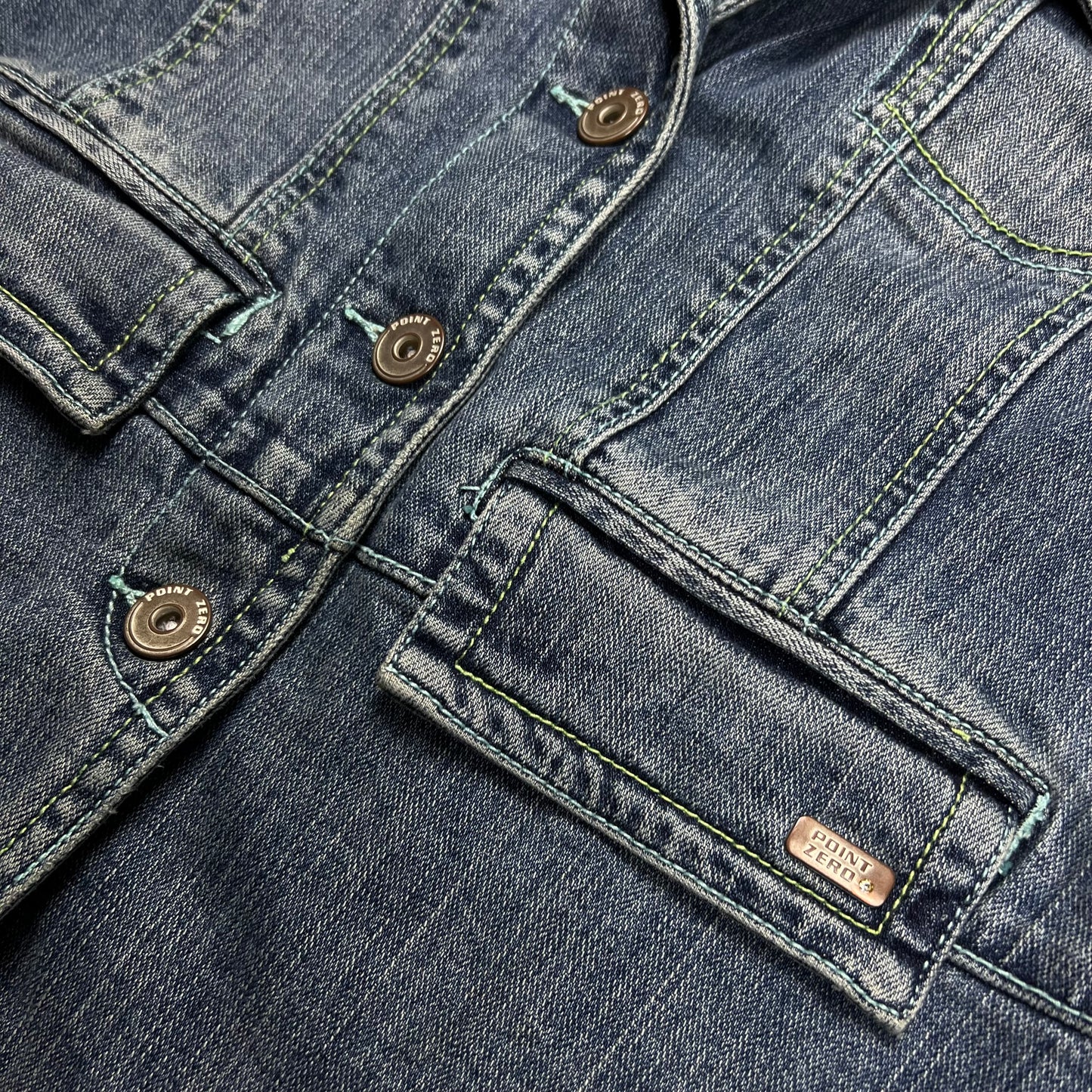 Point Zero Embroidered Flower Denim Jacket - L