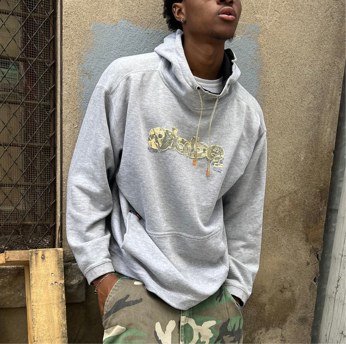 Globe Skateboards Boxy Grey Pullover Hoodie - L