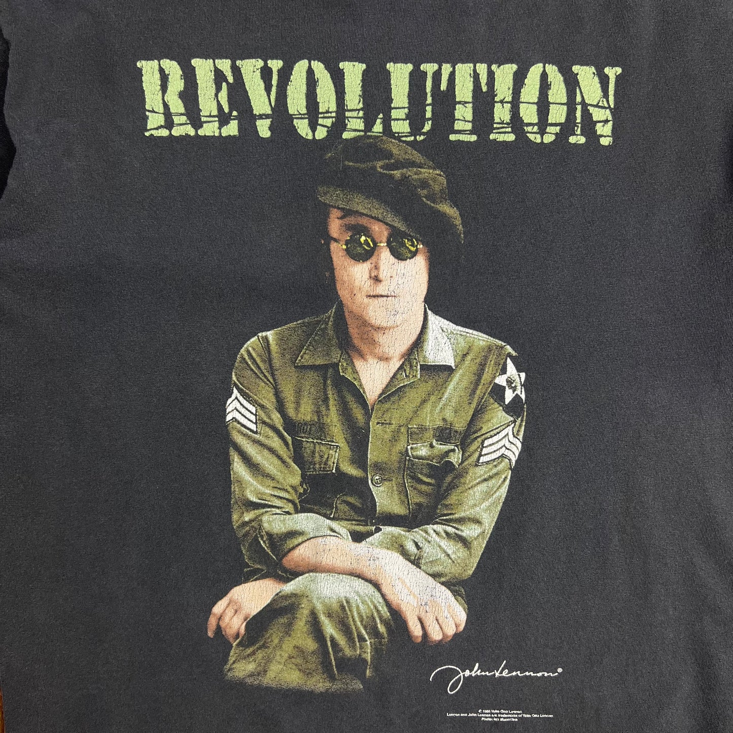 1996 John Lennon Revolution T-shirt - M