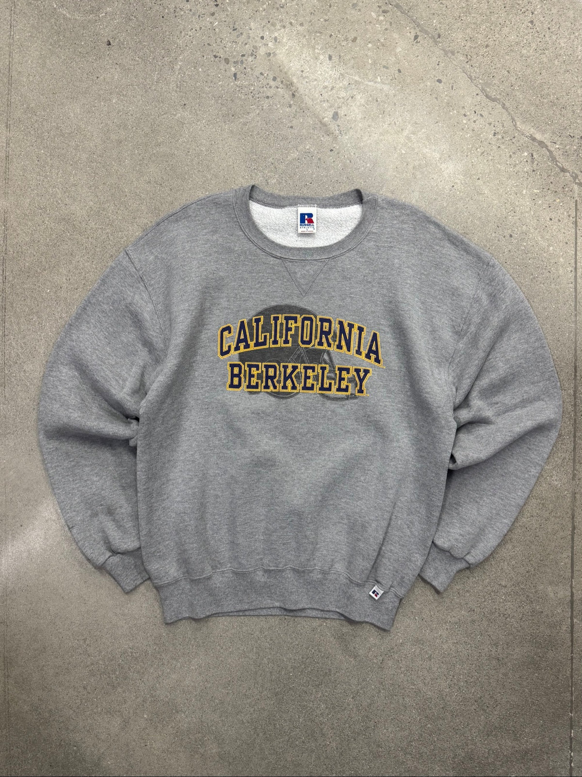 Russell Athletic University of California Berkeley Crewneck Sweatshirt - L