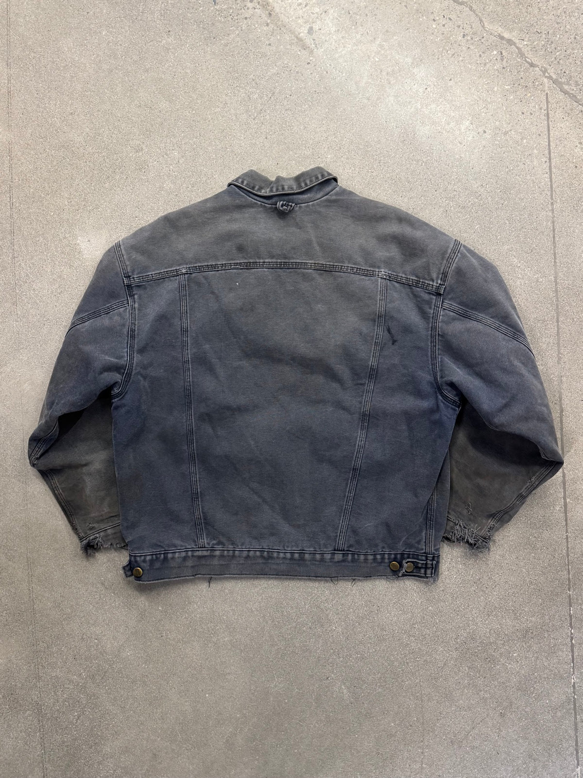 Faded & Distressed Carhartt Southwest Trucker Jacket - XL