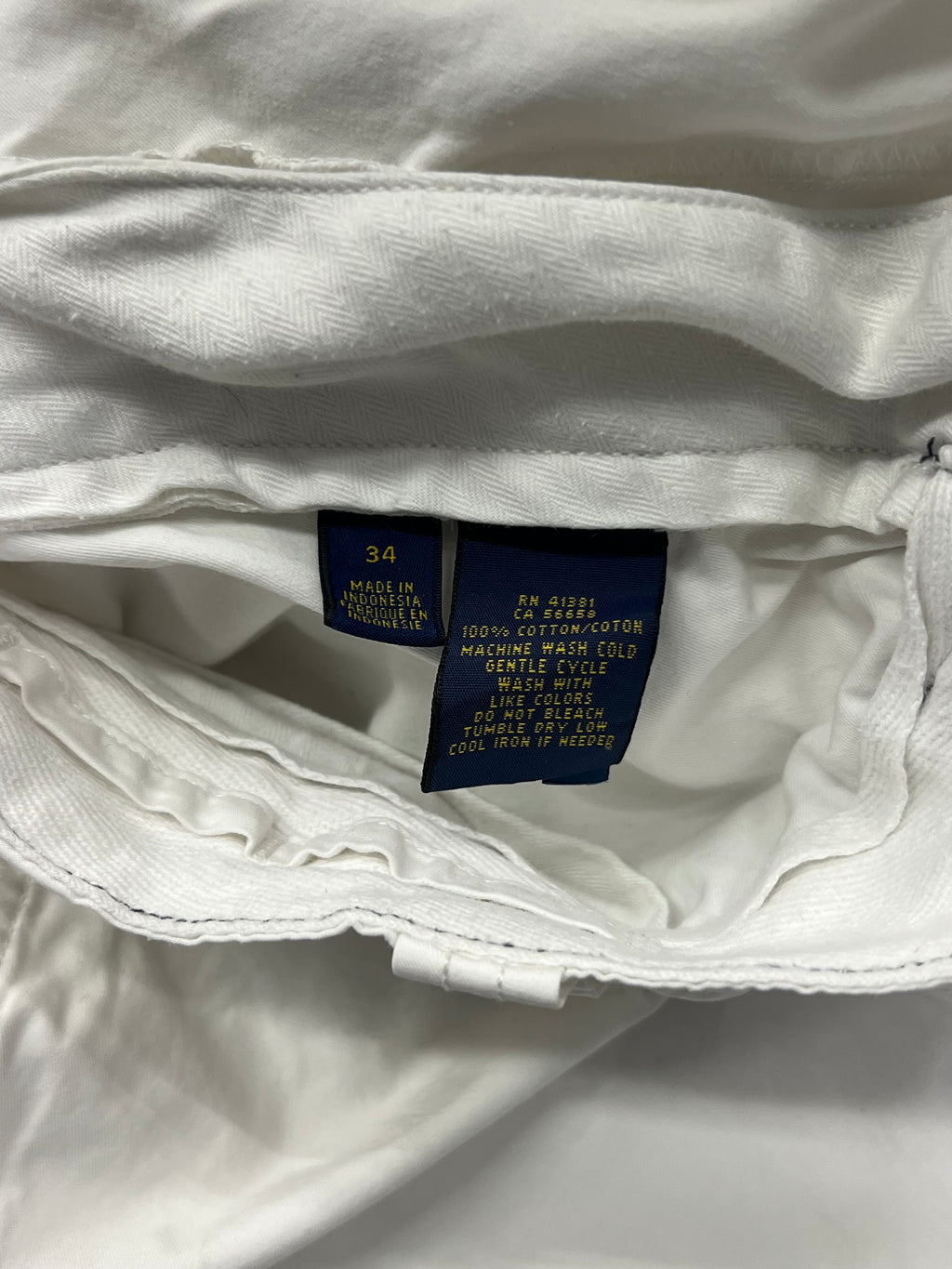 Polo Ralph Lauren Classic Fit Cargo Shorts - 34”