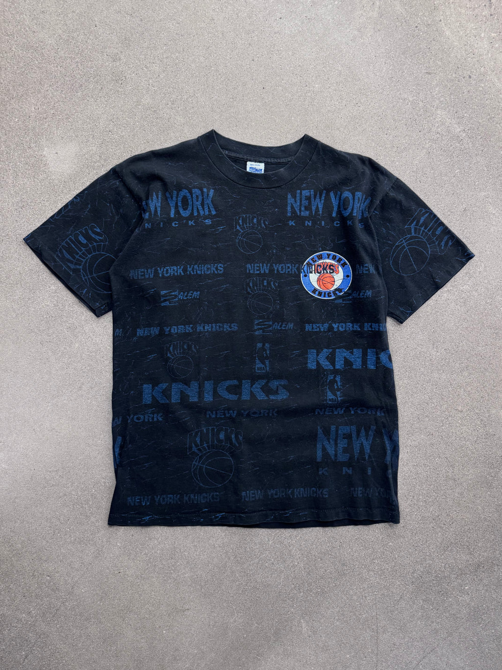 Salem Sportswear New York Knicks Allover-Print T-Shirt - L