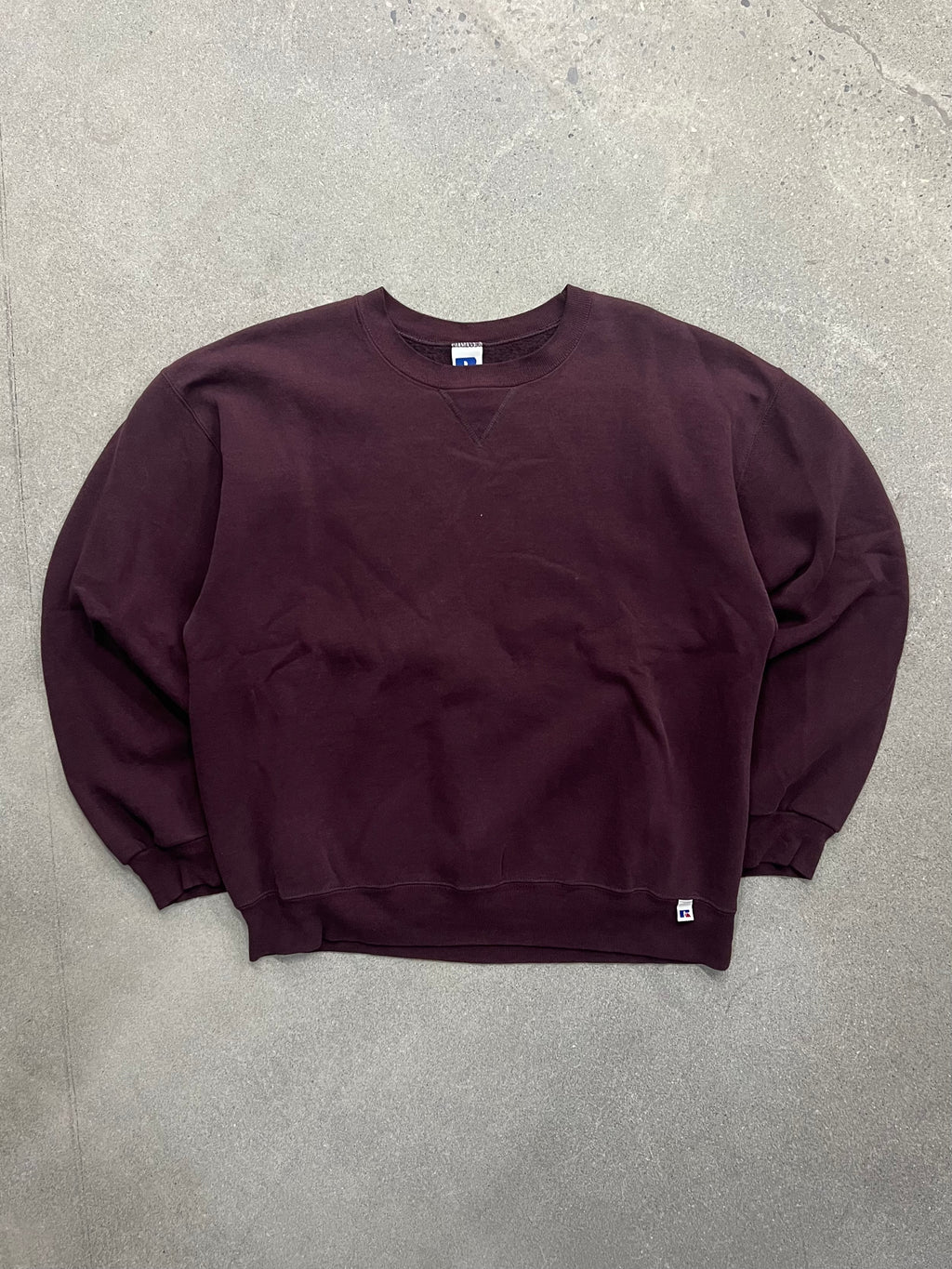 Russell Athletics Blank Crewneck Sweatshirt - L