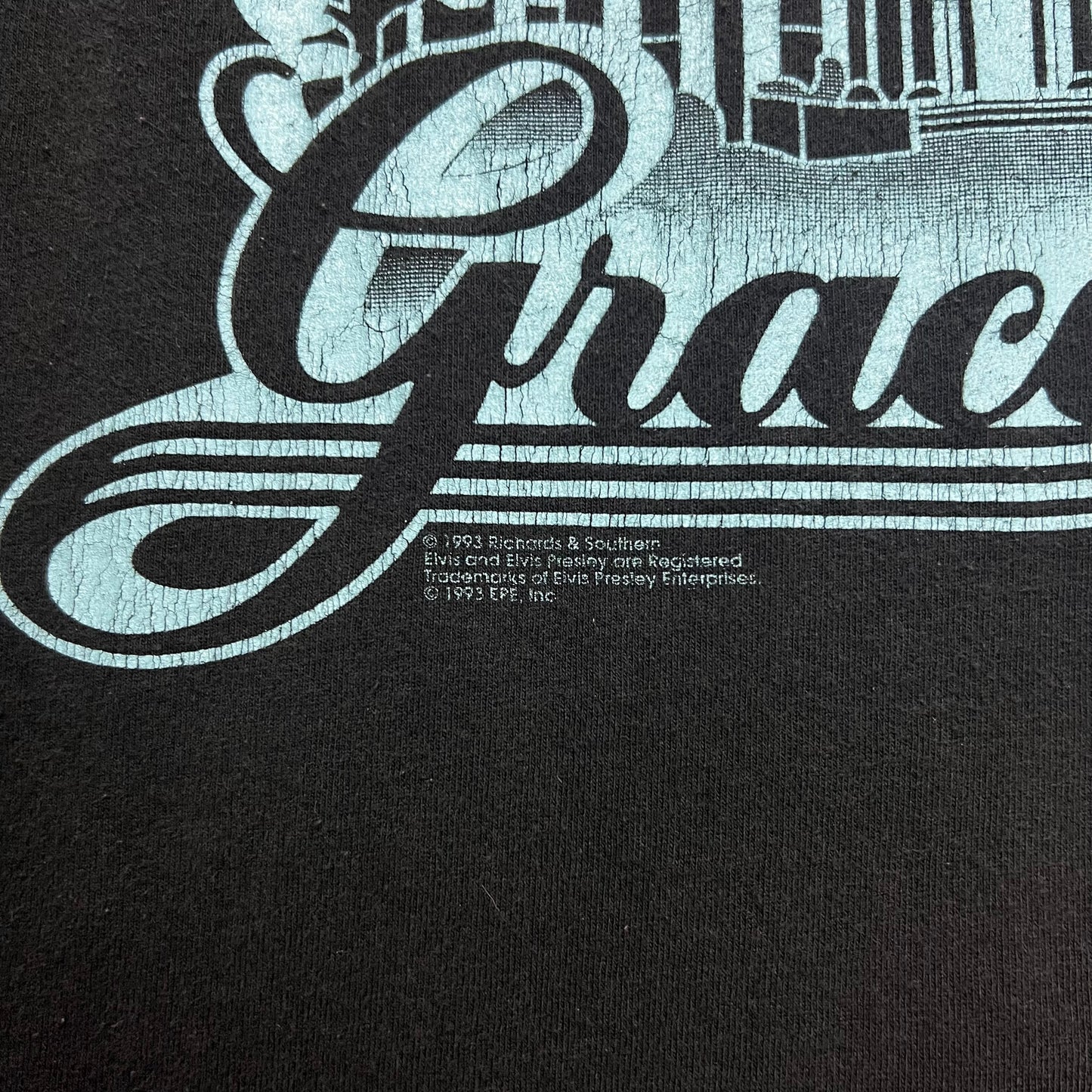 1993 Elvis Presley Graceland T-shirt - XL