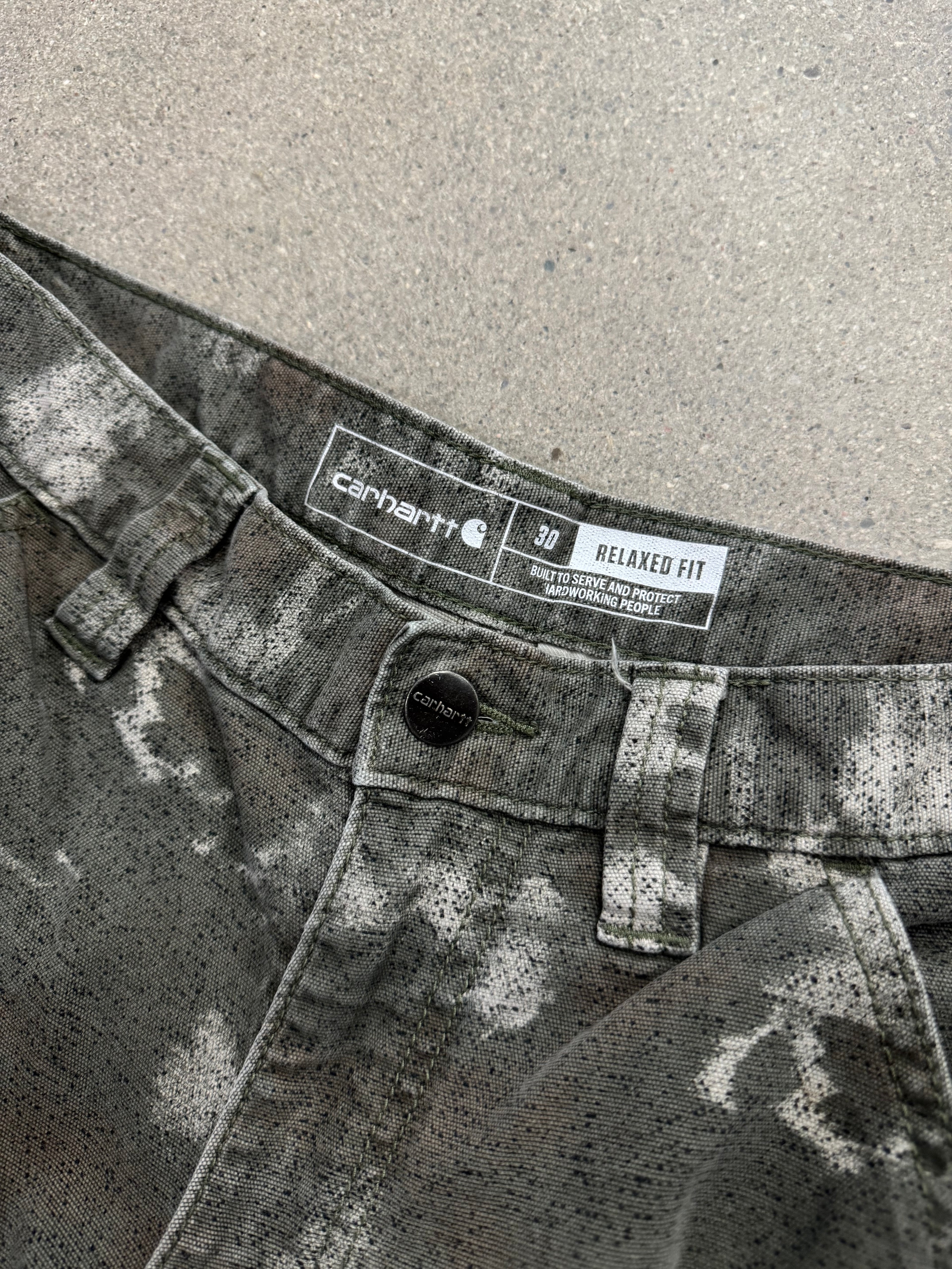 Carhartt Camo Cargo Shorts - 30”
