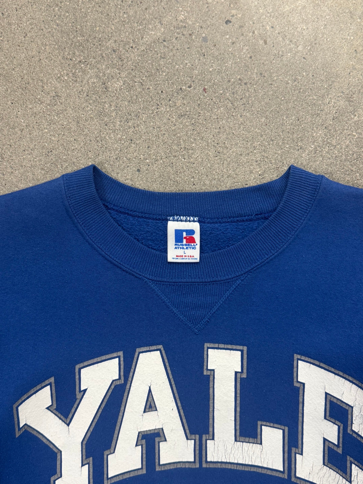 Russell Athletic Yale University Crewneck Sweatshirt - L