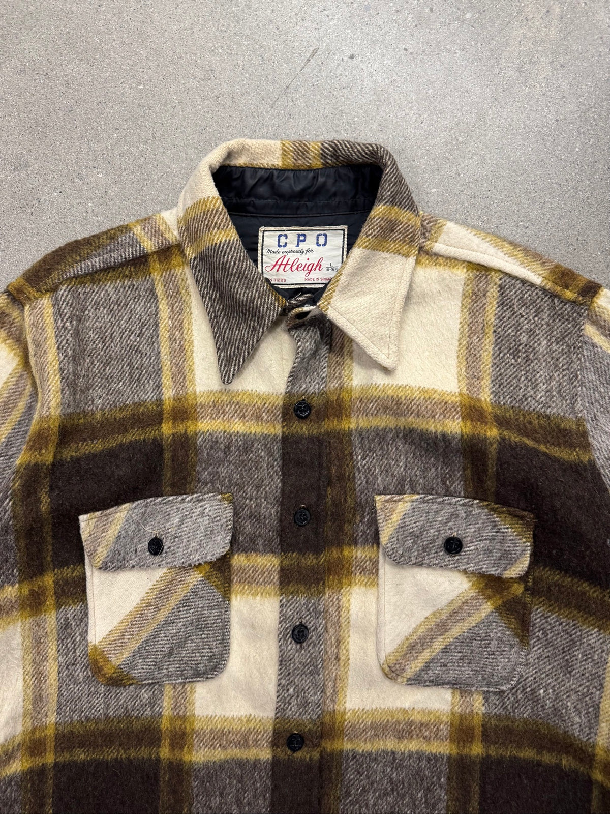 Atleigh C.P.O. Plaid Button-Up Flannel Jacket - L