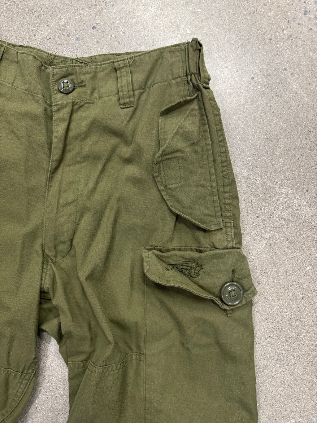 Cadets Canada Military Cargo Pants - 28"