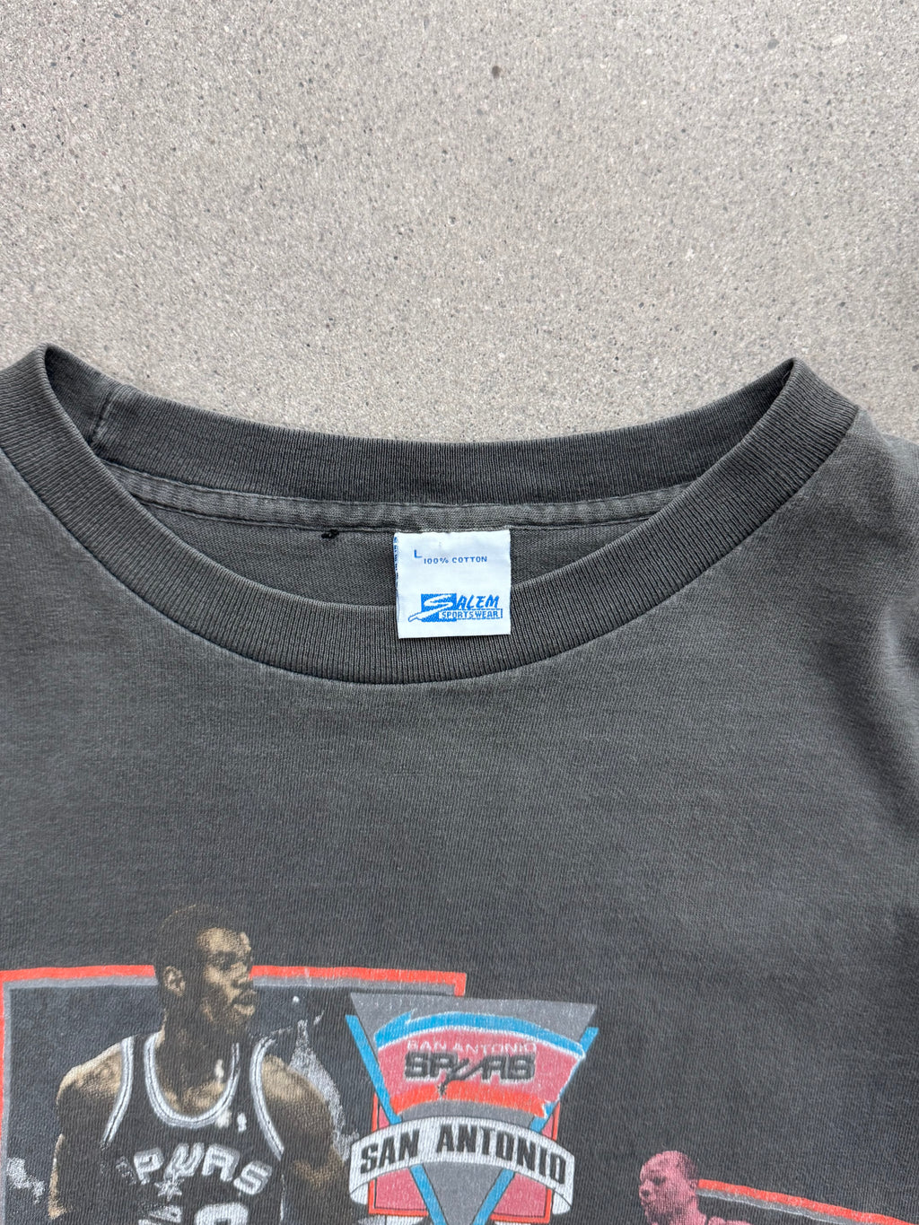 Ausgebleichtes 1990 Salem Sportswear San Antonio Spurs NBA T-Shirt - L