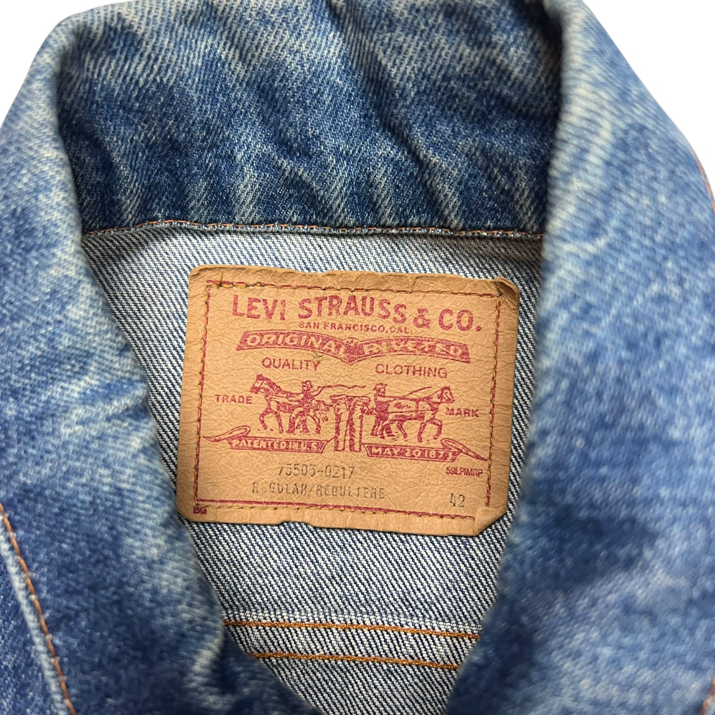 Levi’s Dark Blue Denim Jacket - M