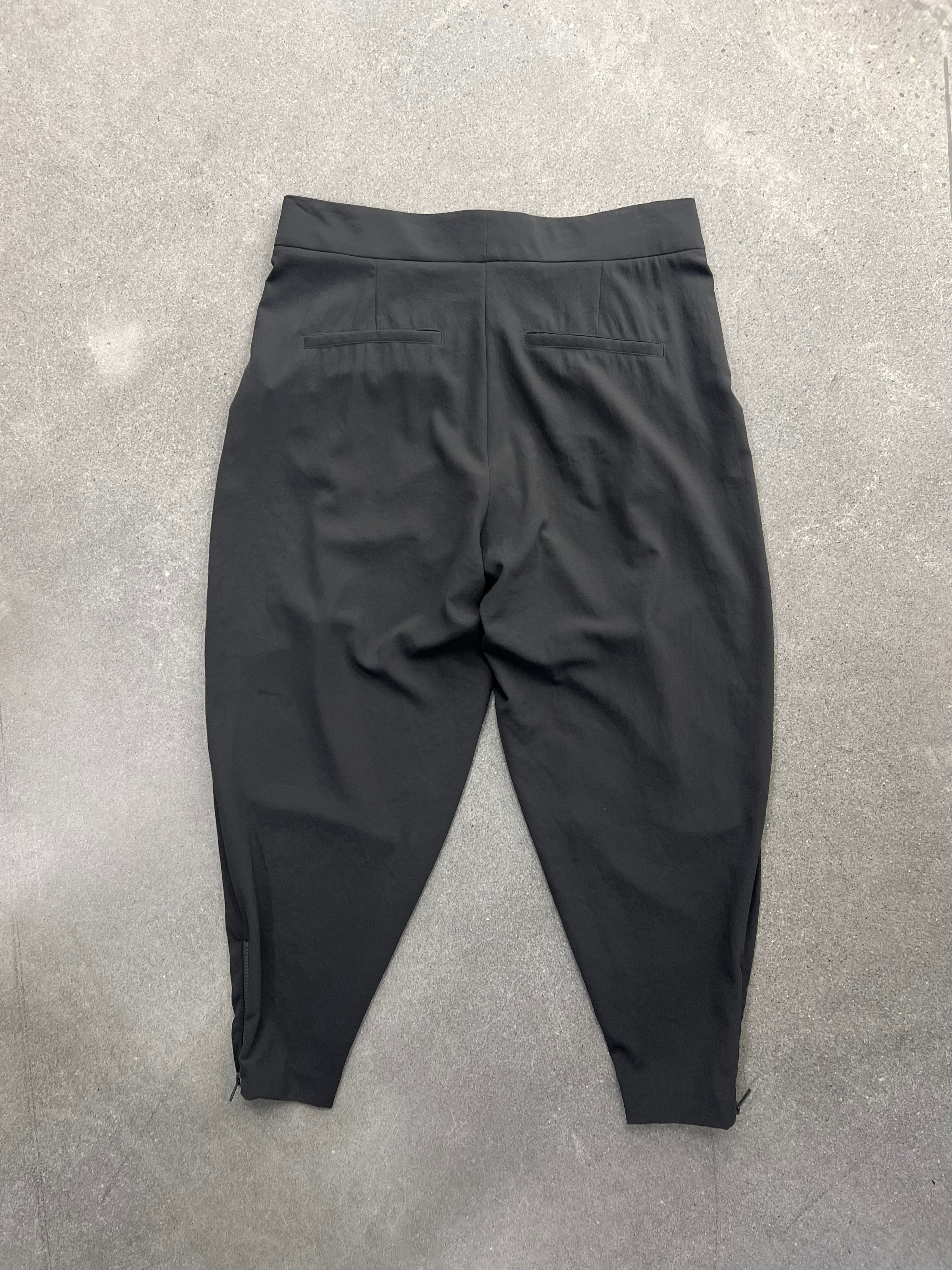 Helmut Lang Relaxed Pleated Trousers - 6