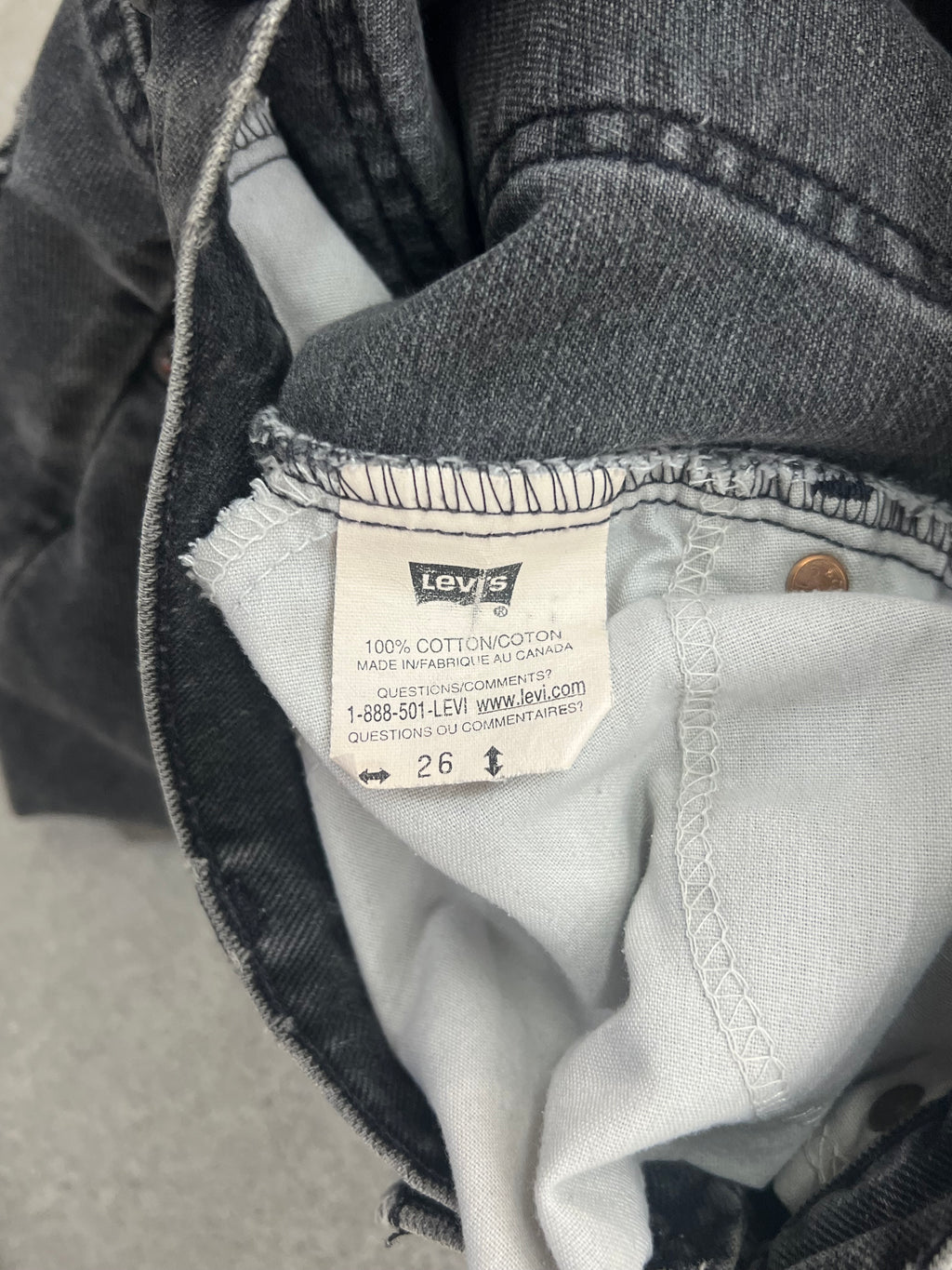 Faded Levi’s Orange Tab Jeans - 25”