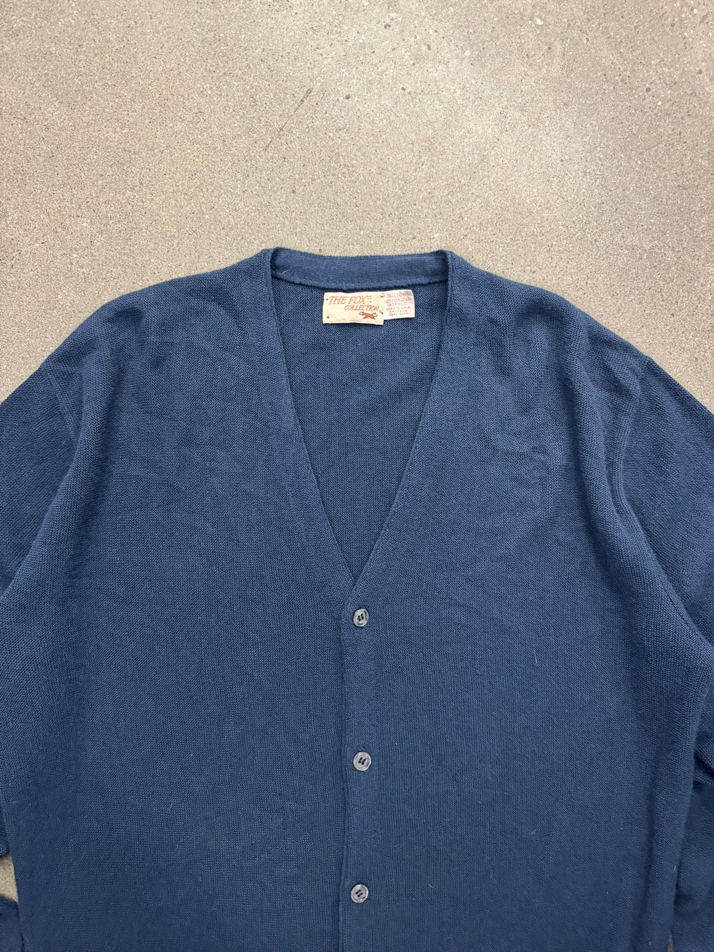 The Fox Collection Button-Up Cardigan Sweater - L