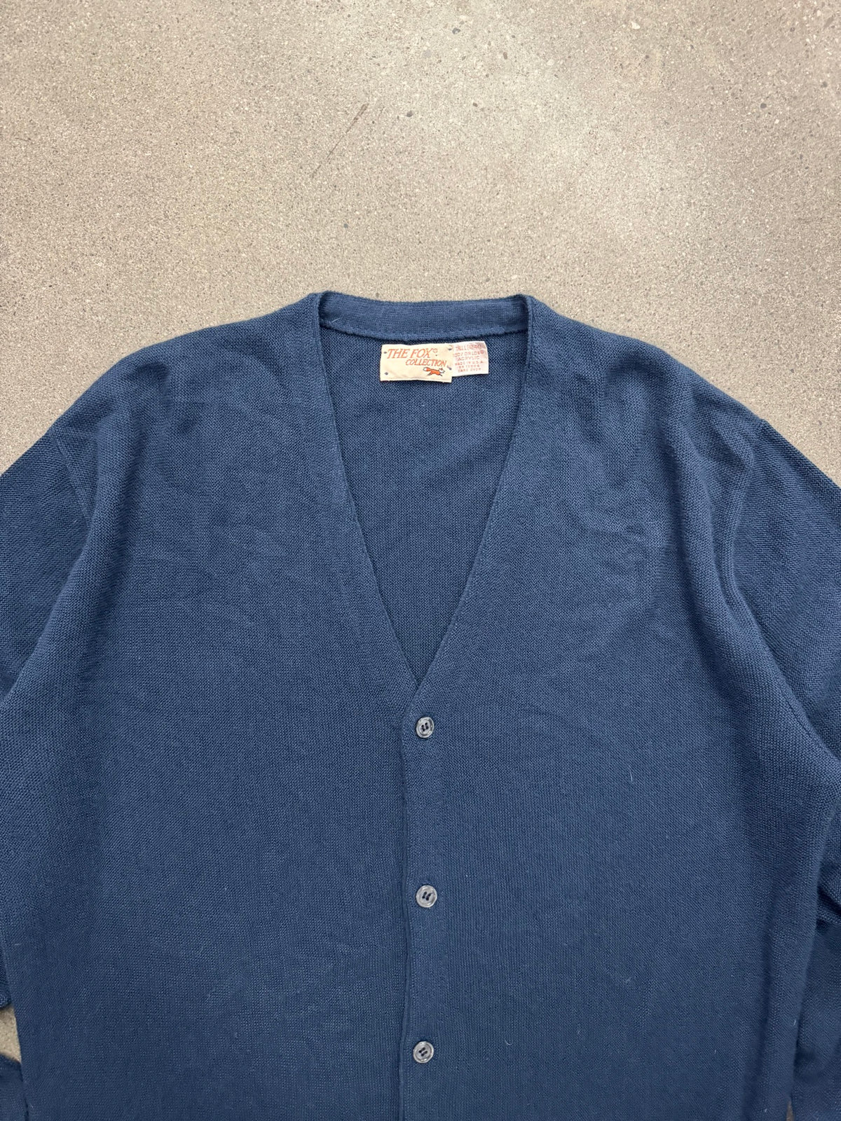 The Fox Collection Button-Up Cardigan Sweater - L