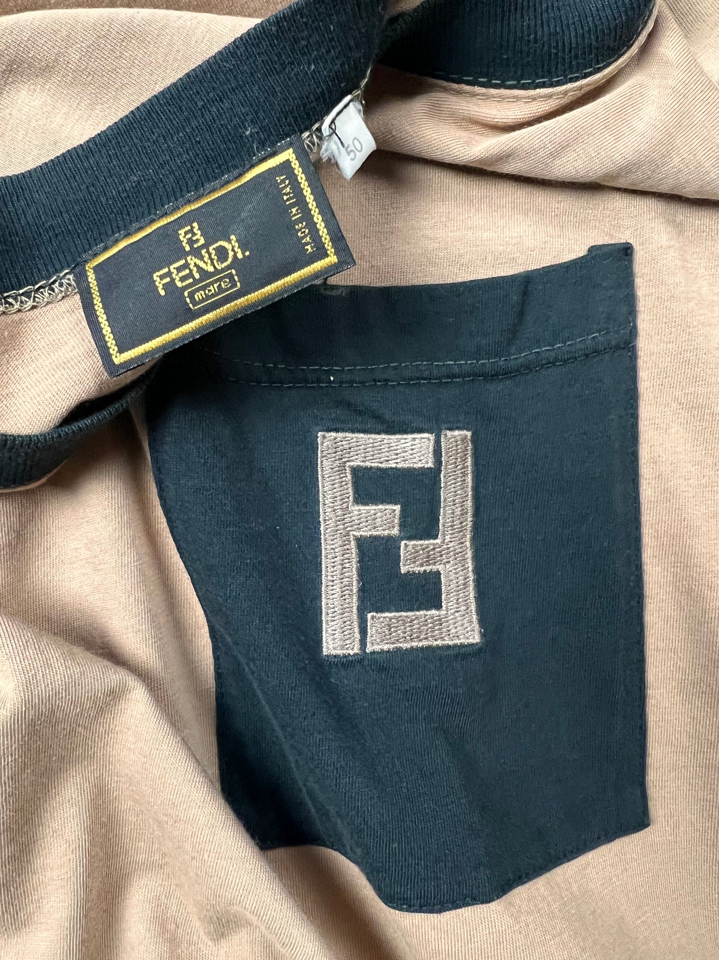 FENDI Mare Logo Pocket T-shirt - XL