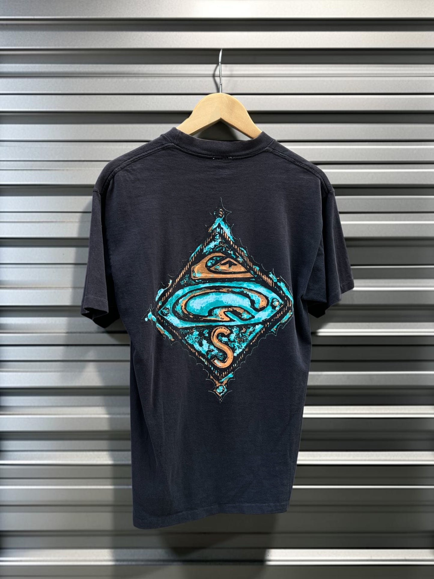 Quiksilver T-shirt - Size L