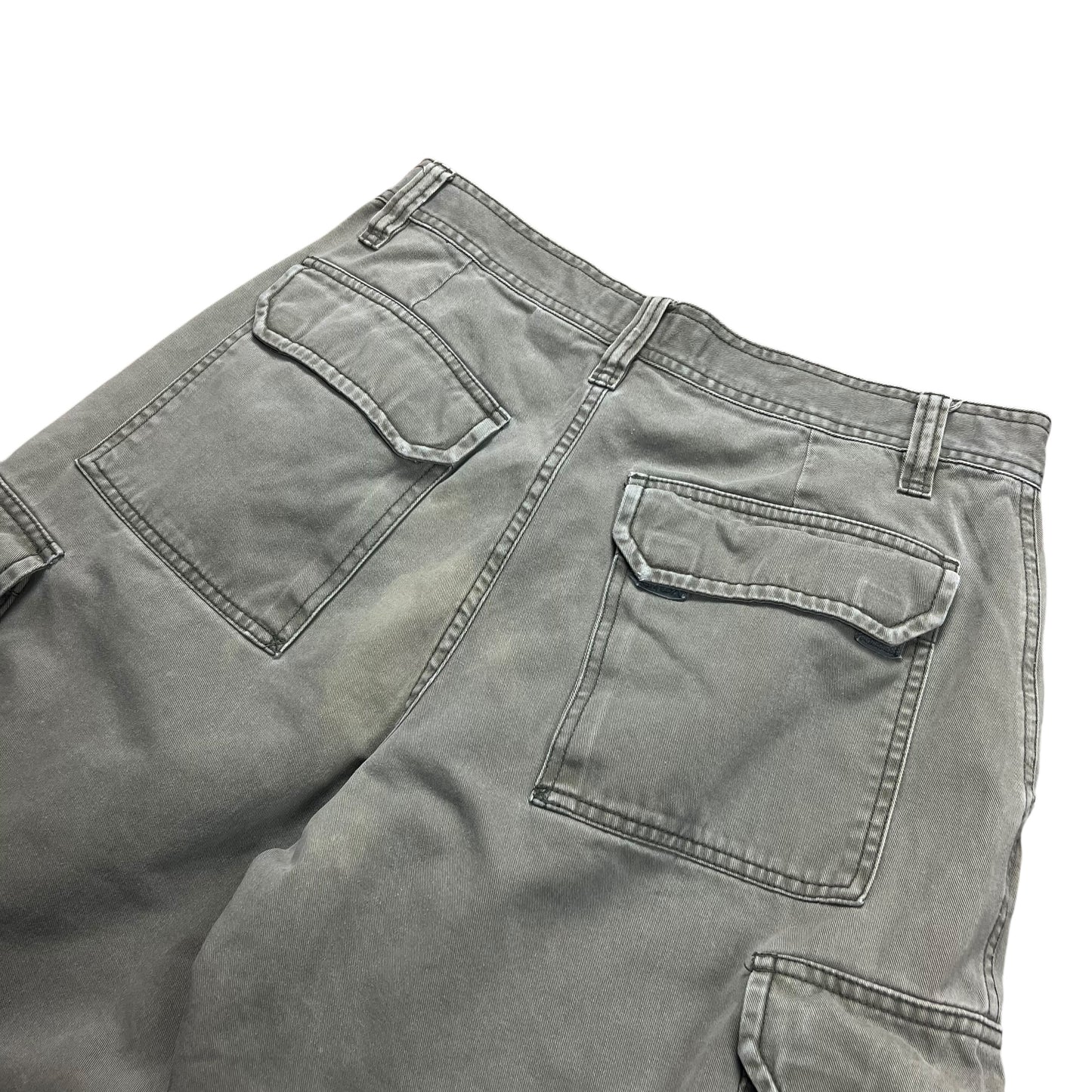Unionbay Faded Green Cargo Shorts - 30”