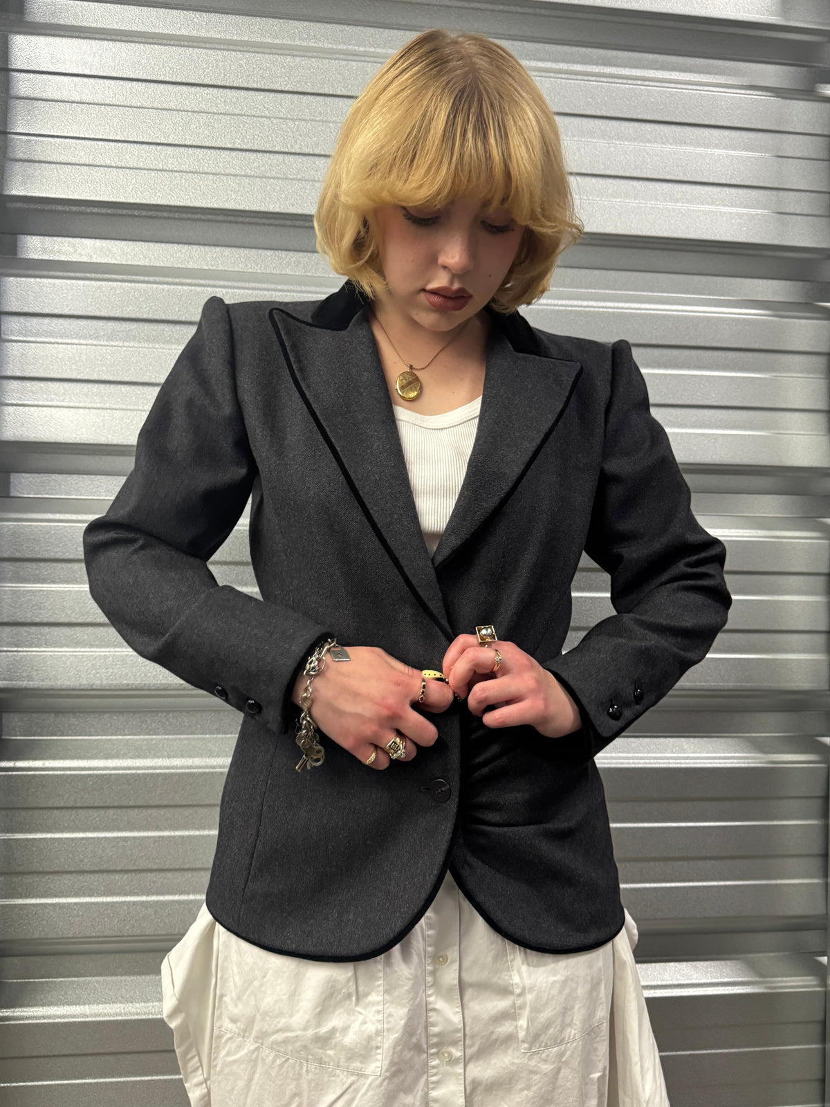 Valentino Boutique Velvet-Trimmed Blazer - M