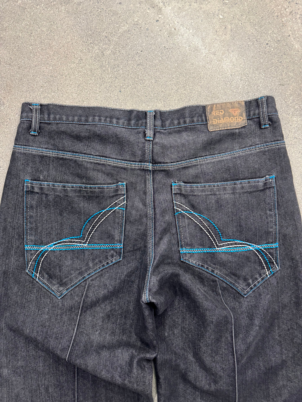 Red Diamond Baggy Contrast Stitch Jean Shorts - 38”