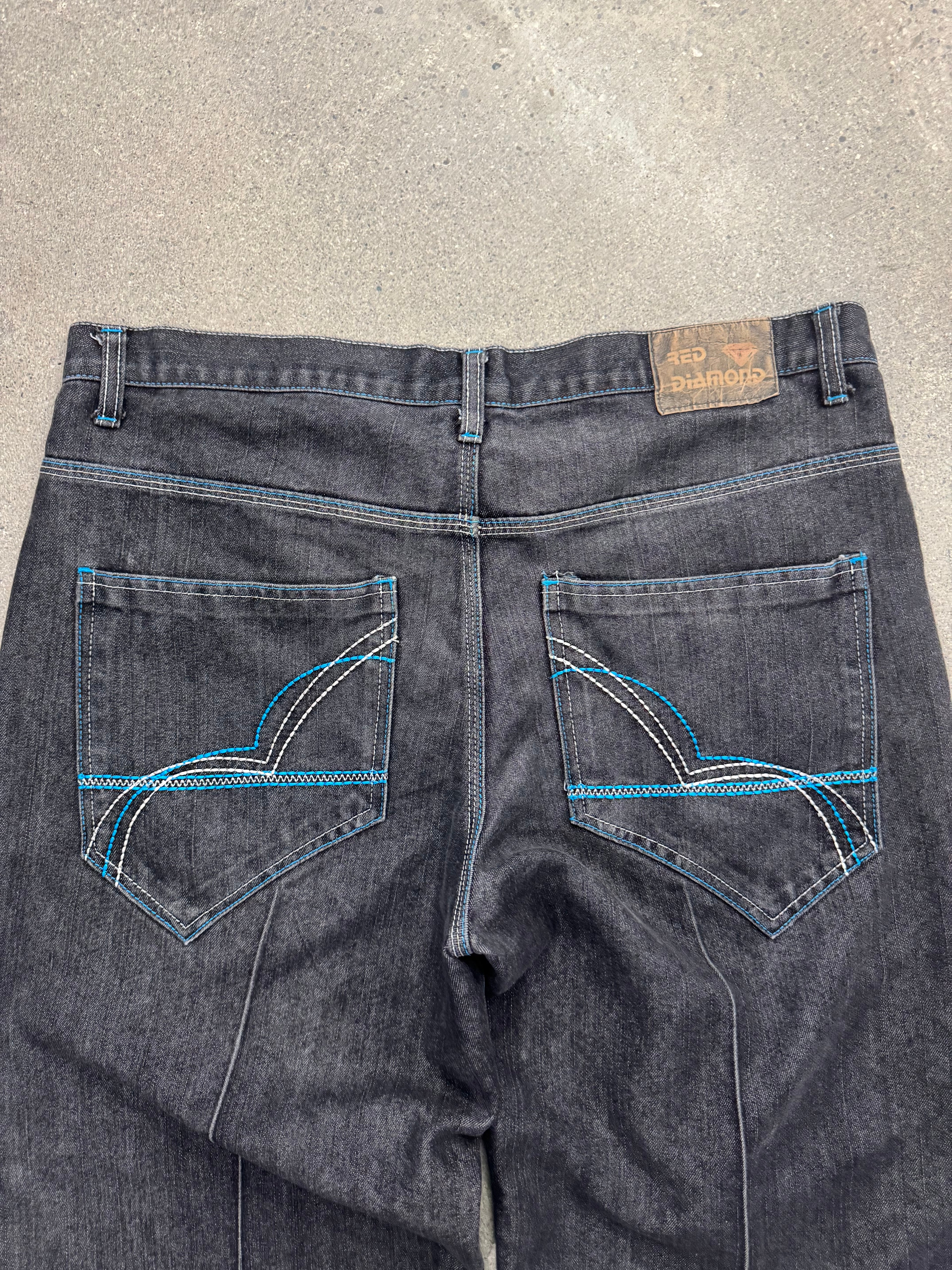 Red Diamond Baggy Contrast Stitch Jean Shorts - 38”