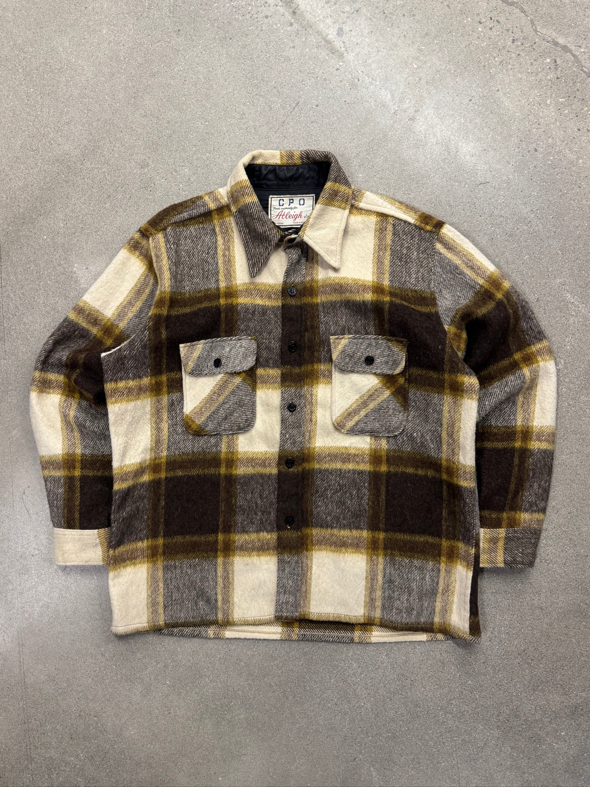 Atleigh C.P.O. Plaid Button-Up Flannel Jacket - L