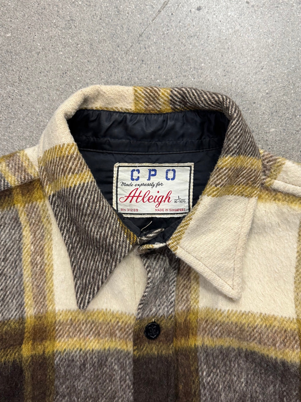 Atleigh C.P.O. Plaid Button-Up Flannel Jacket - L