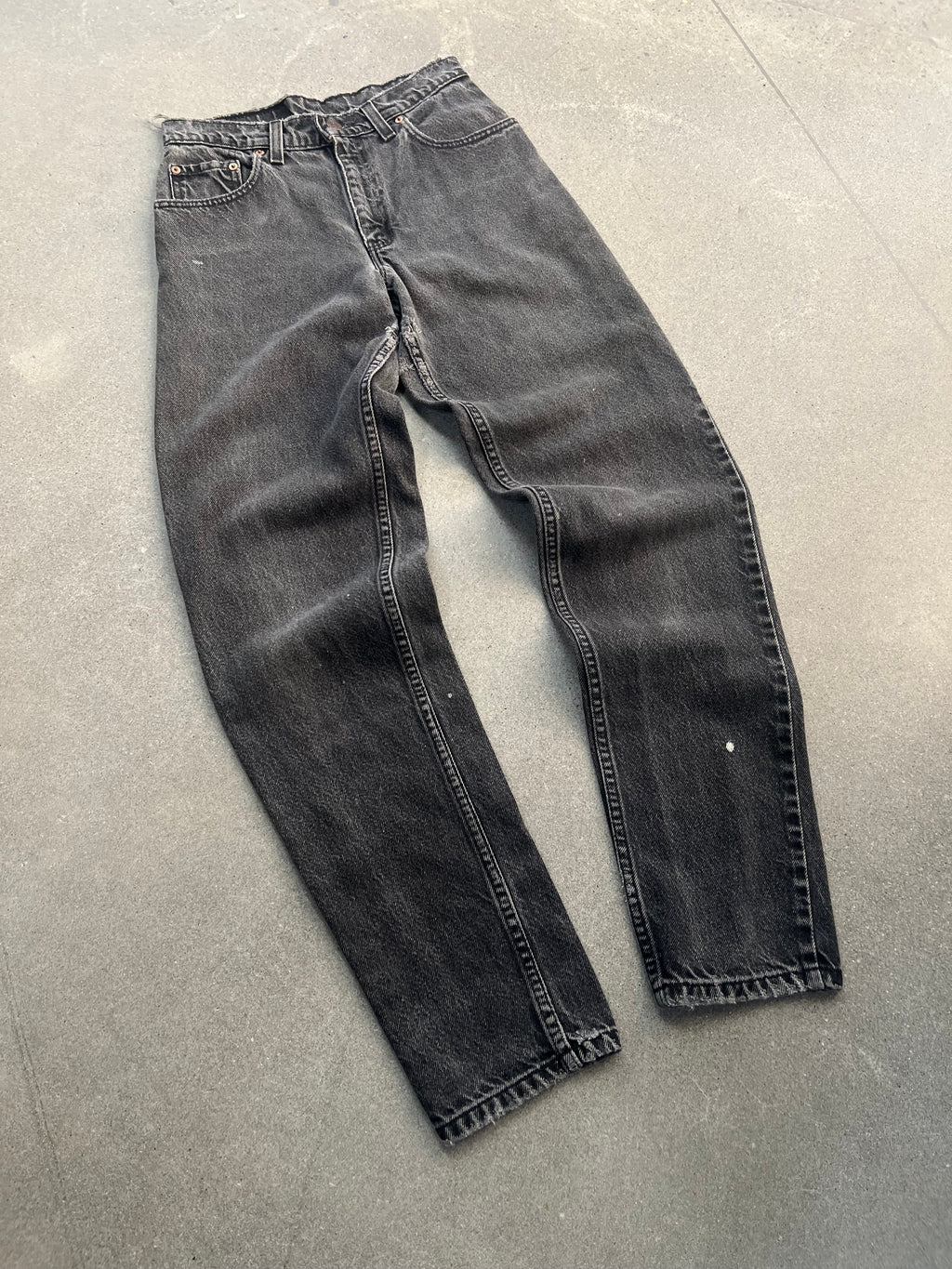Faded Levi’s 550 Jeans - 26”