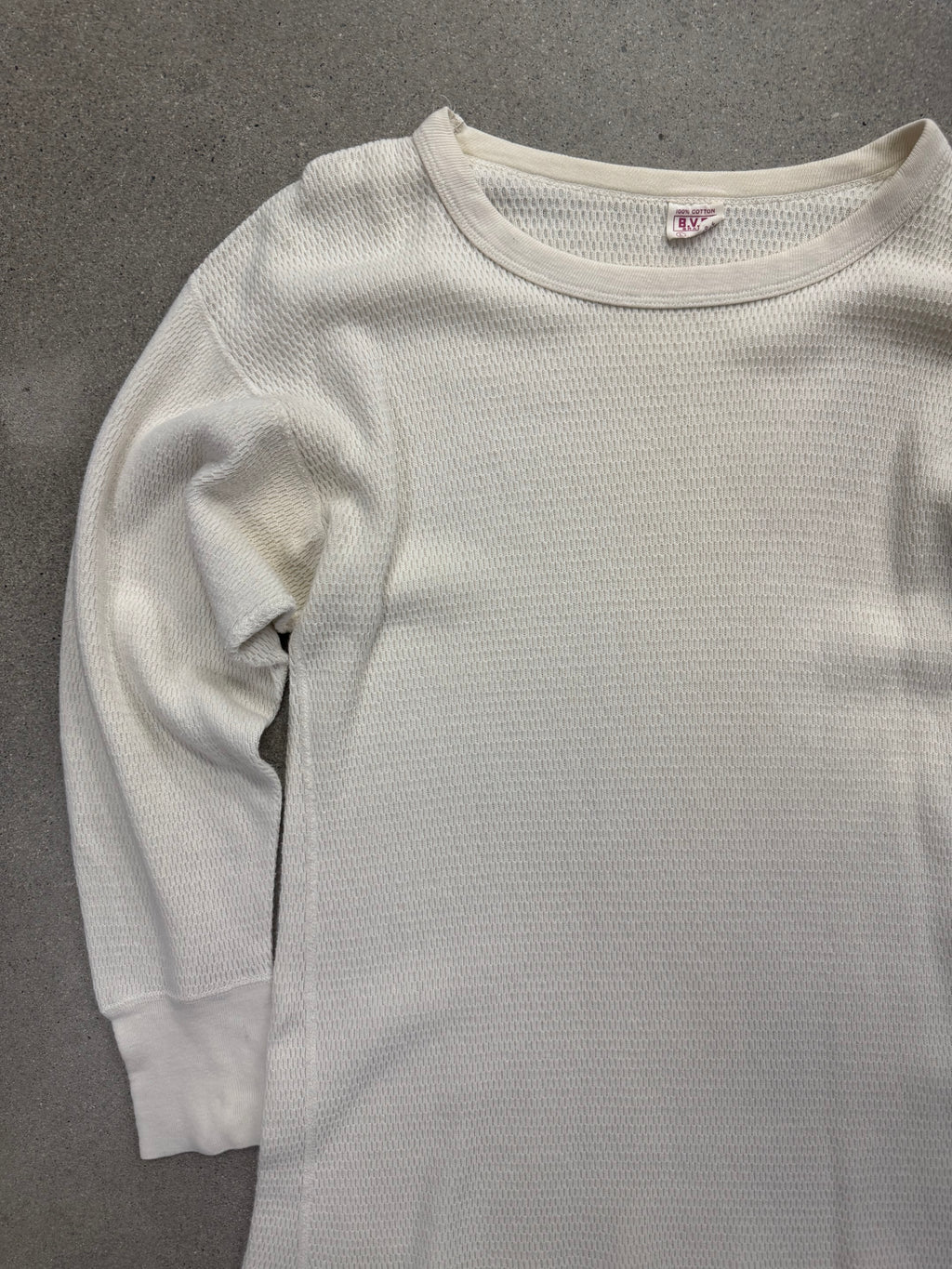 B.V.D. Blank Waffle-Knit Long Sleeve Thermal Shirt - L