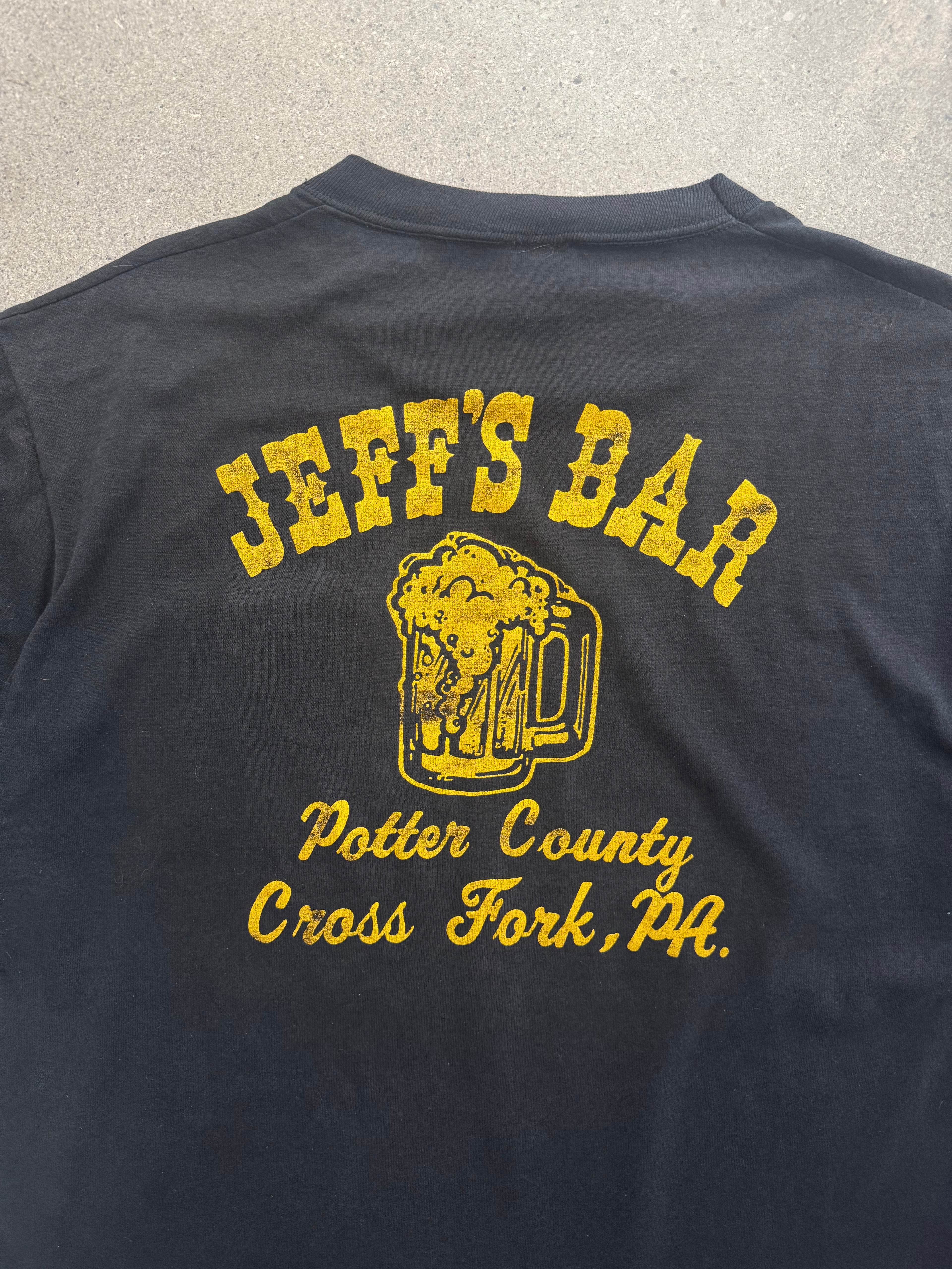 Jeff’s Bar T-Shirt mit unbedruckter Brusttasche - XL