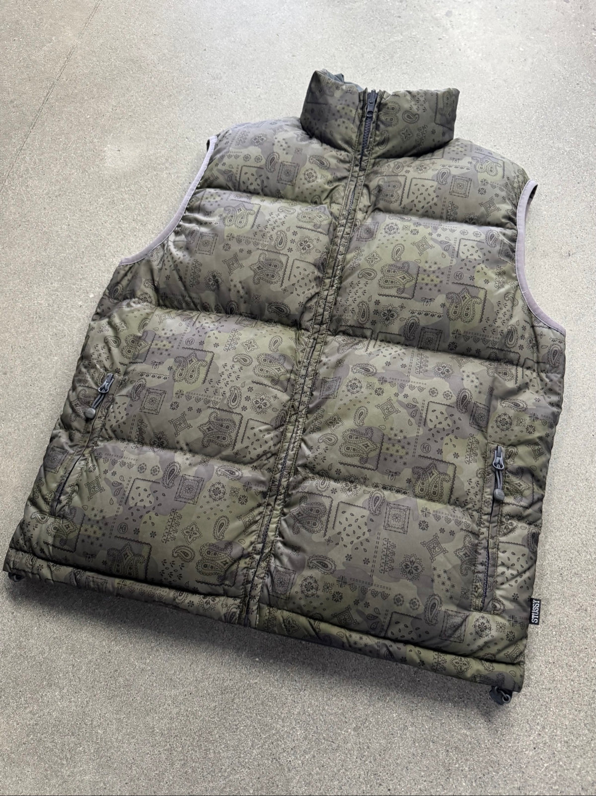 Stussy Paisley Reversible Down Puffer Vest - M