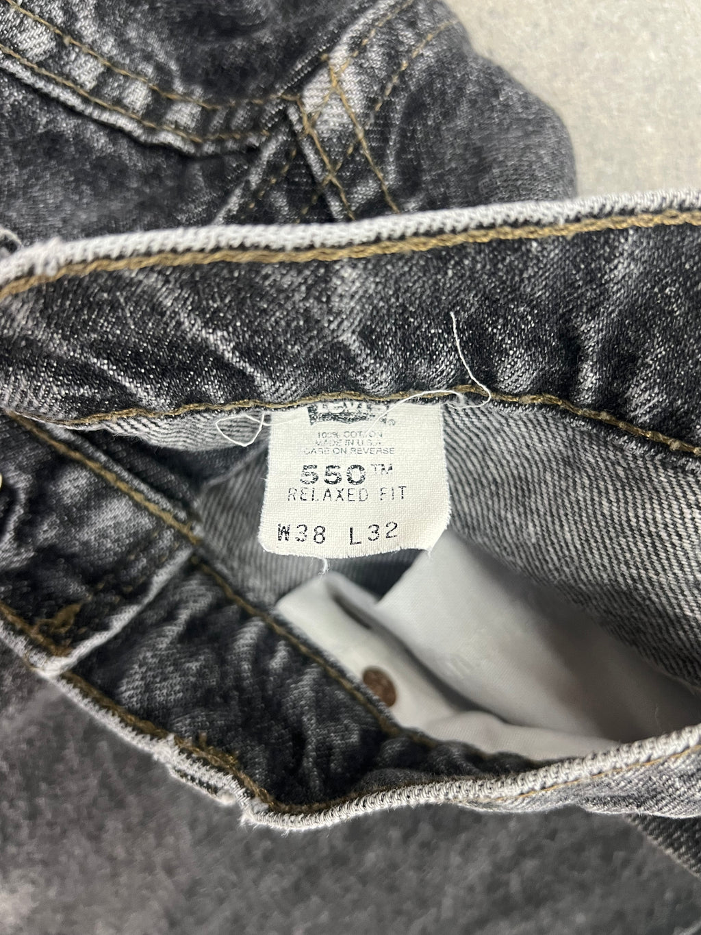 Faded Levi’s 550 Orange Tab Jeans - 36”