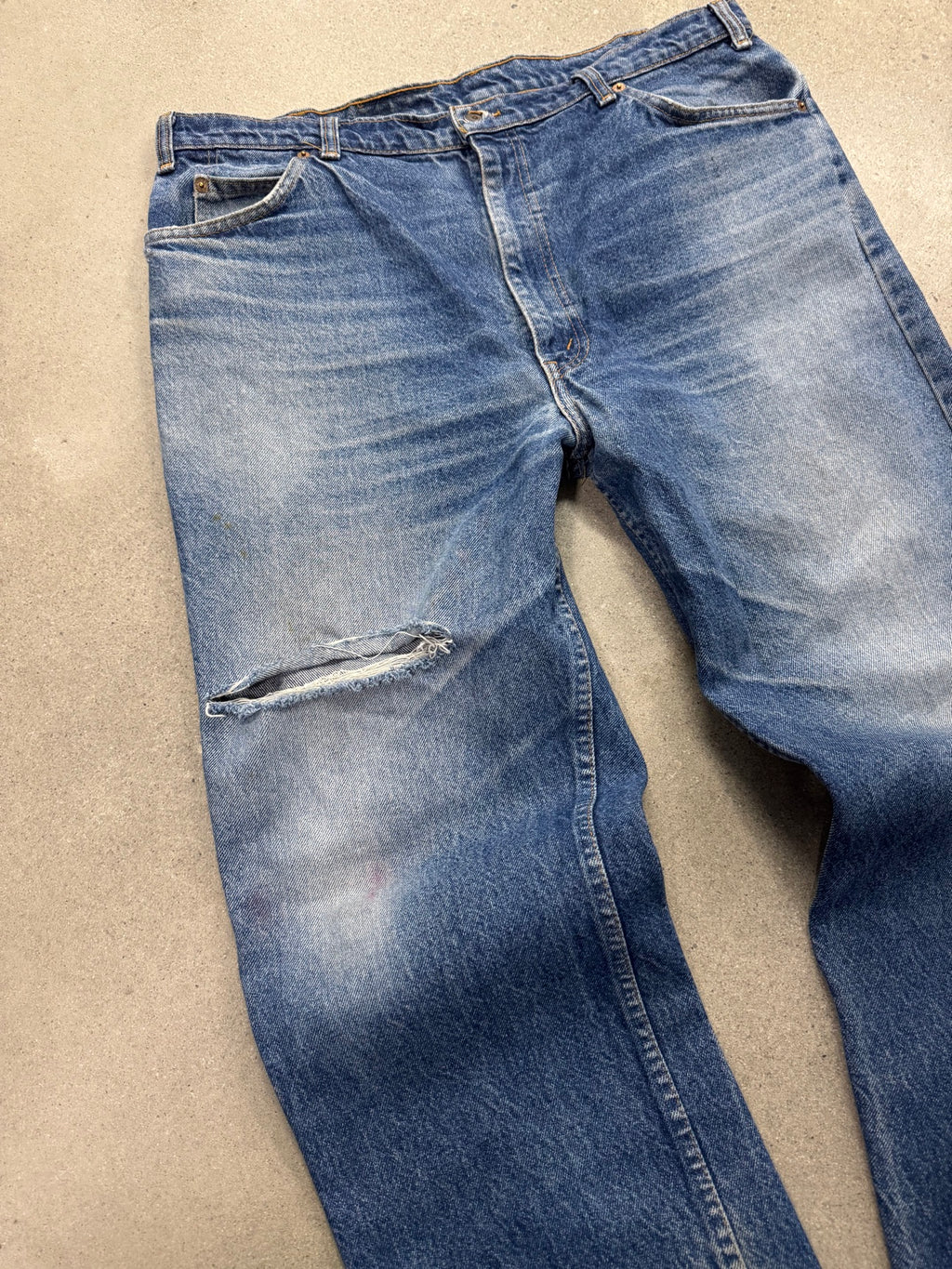 Faded & Distressed Levi's 619 Orange Tab Jeans - 37"