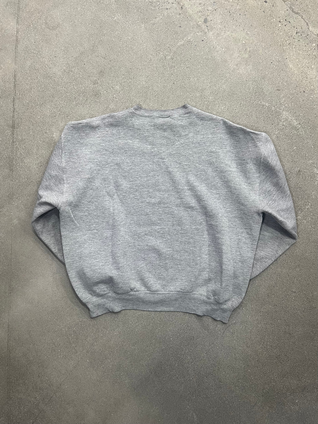 Russell Athletics Blank Crewneck Sweatshirt - L