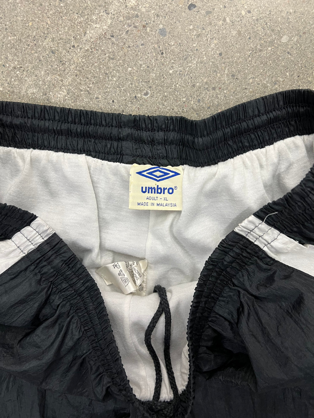 Umbro Stripe Tape Logo Track Set - XL