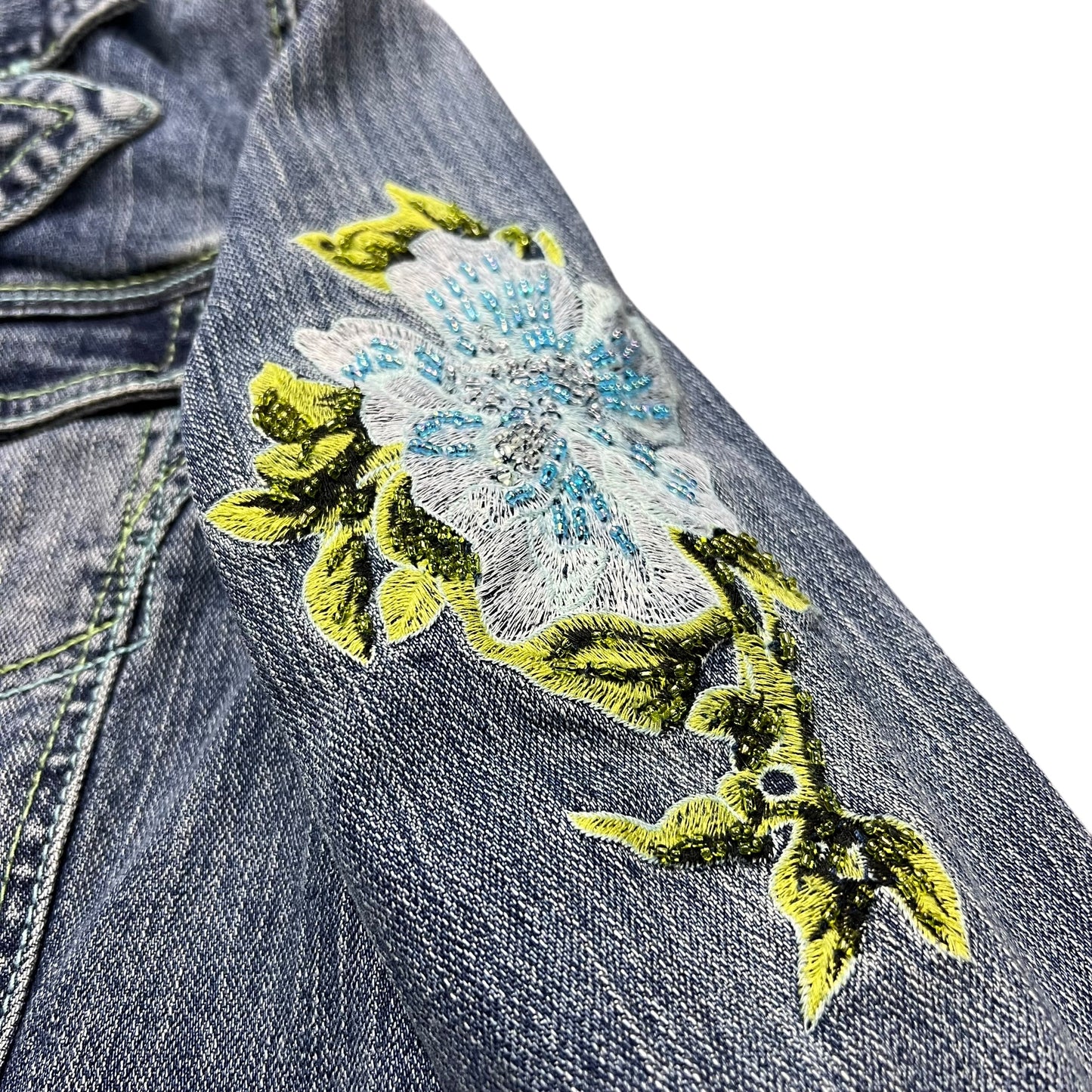 Point Zero Embroidered Flower Denim Jacket - L
