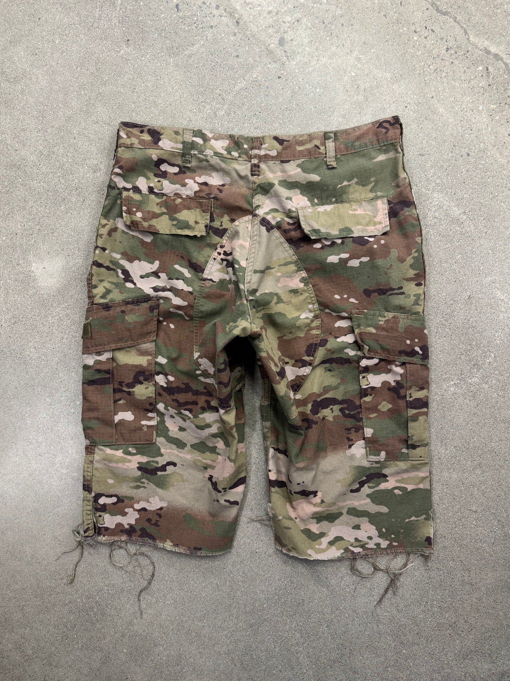 Scorpion W2 Camo ARMY Capris - 36”