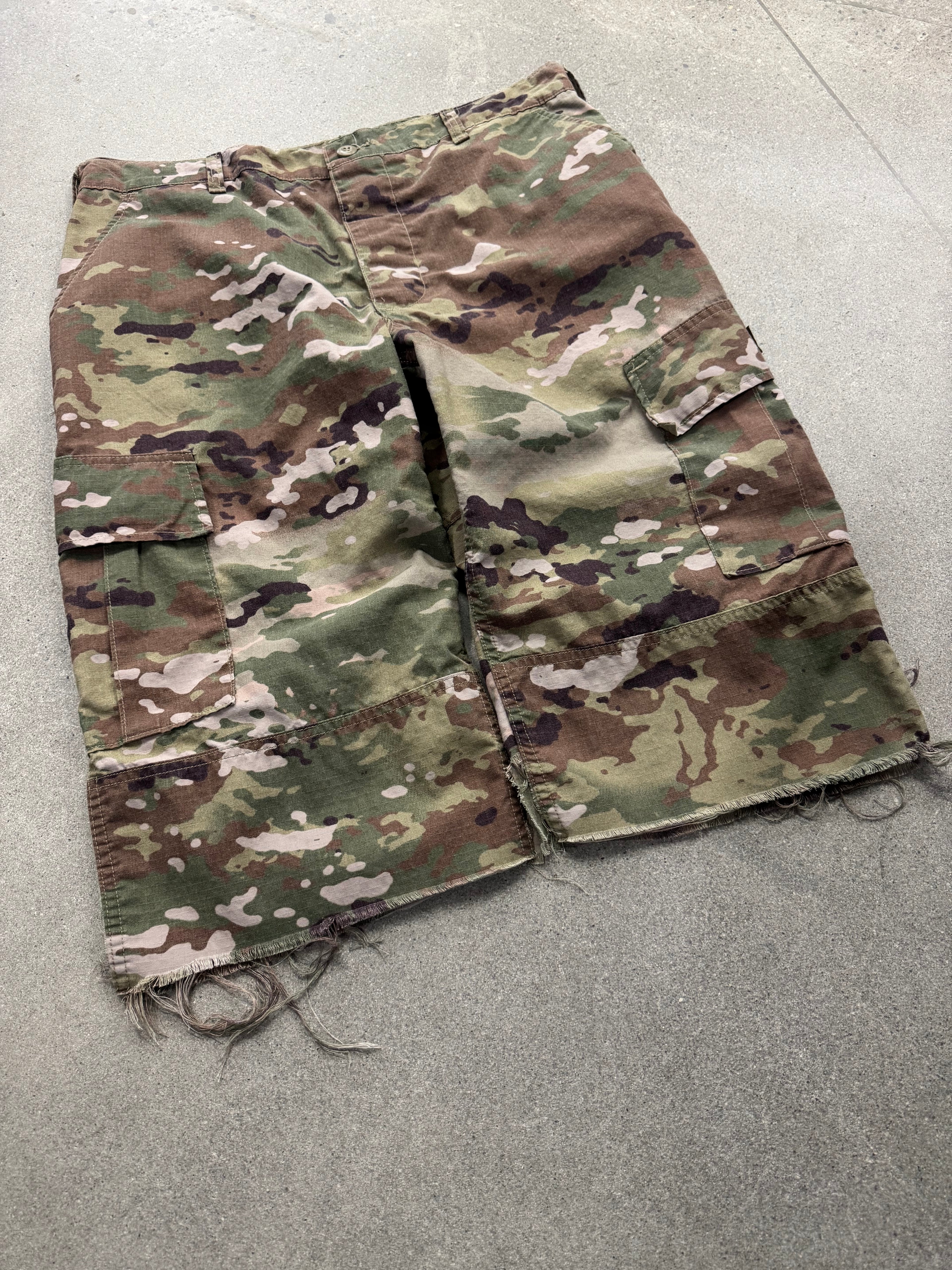 Scorpion W2 Camo ARMY Capris - 36”