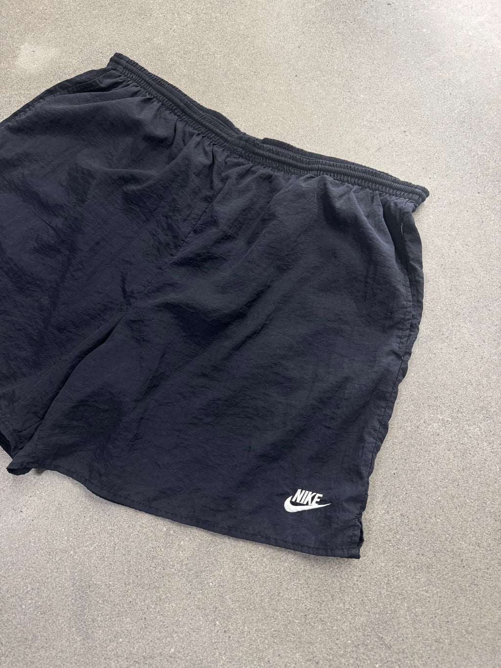 Nike Air Big Swoosh Nylon Shorts - XL