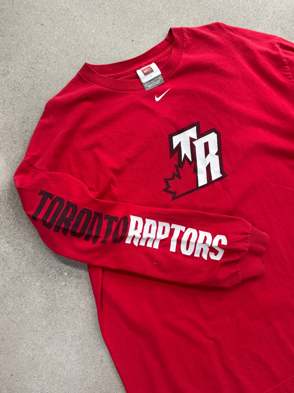 Nike Toronto Raptors Middle Swoosh Long Sleeve Shirt - L
