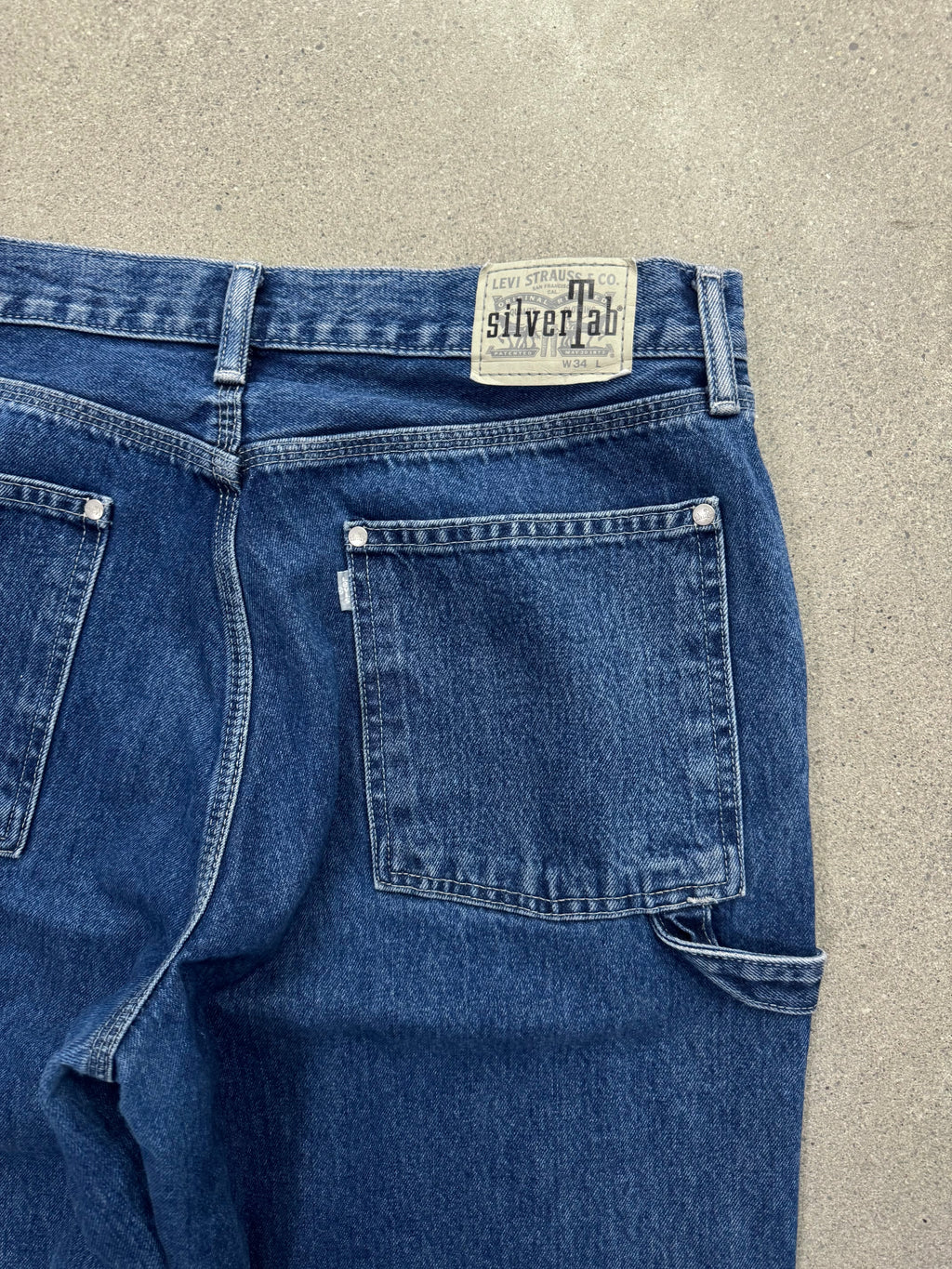 Levi’s SilverTab Baggy Carpenter Jean Shorts - 34”