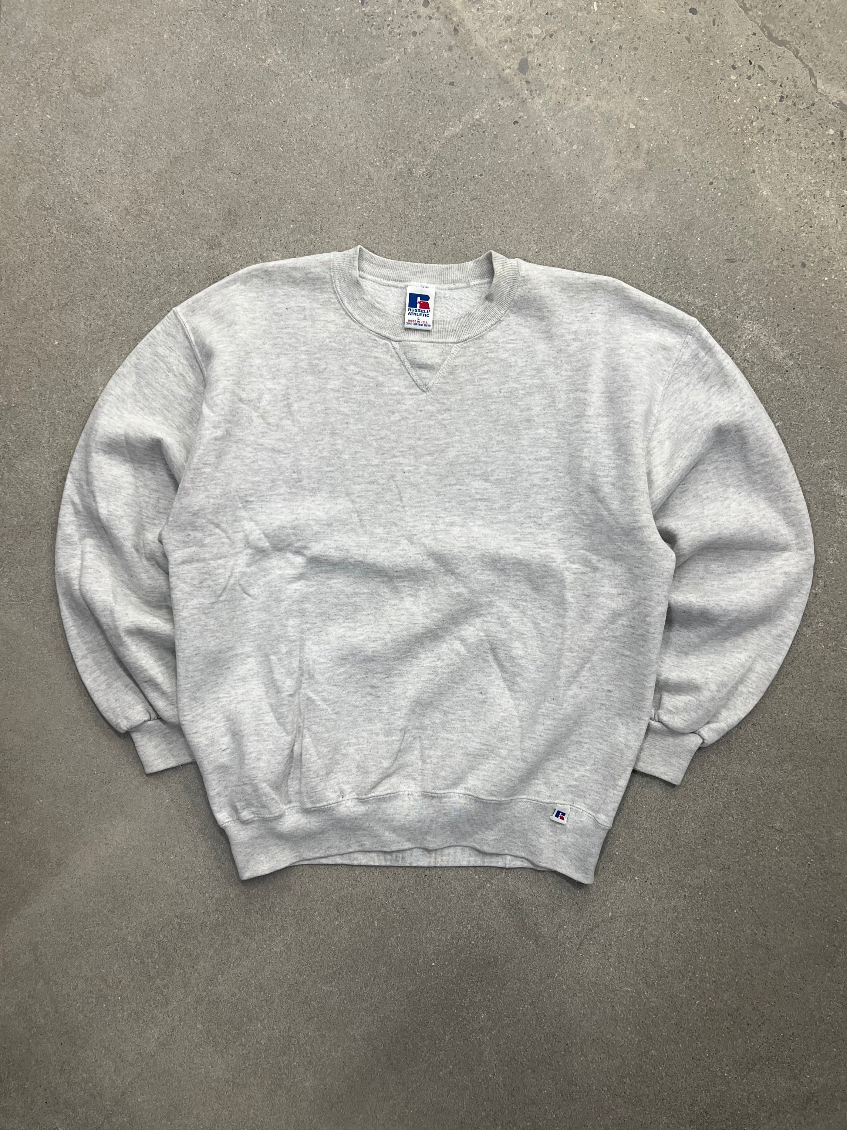 Russell Athletics Blank Crewneck Sweatshirt - L
