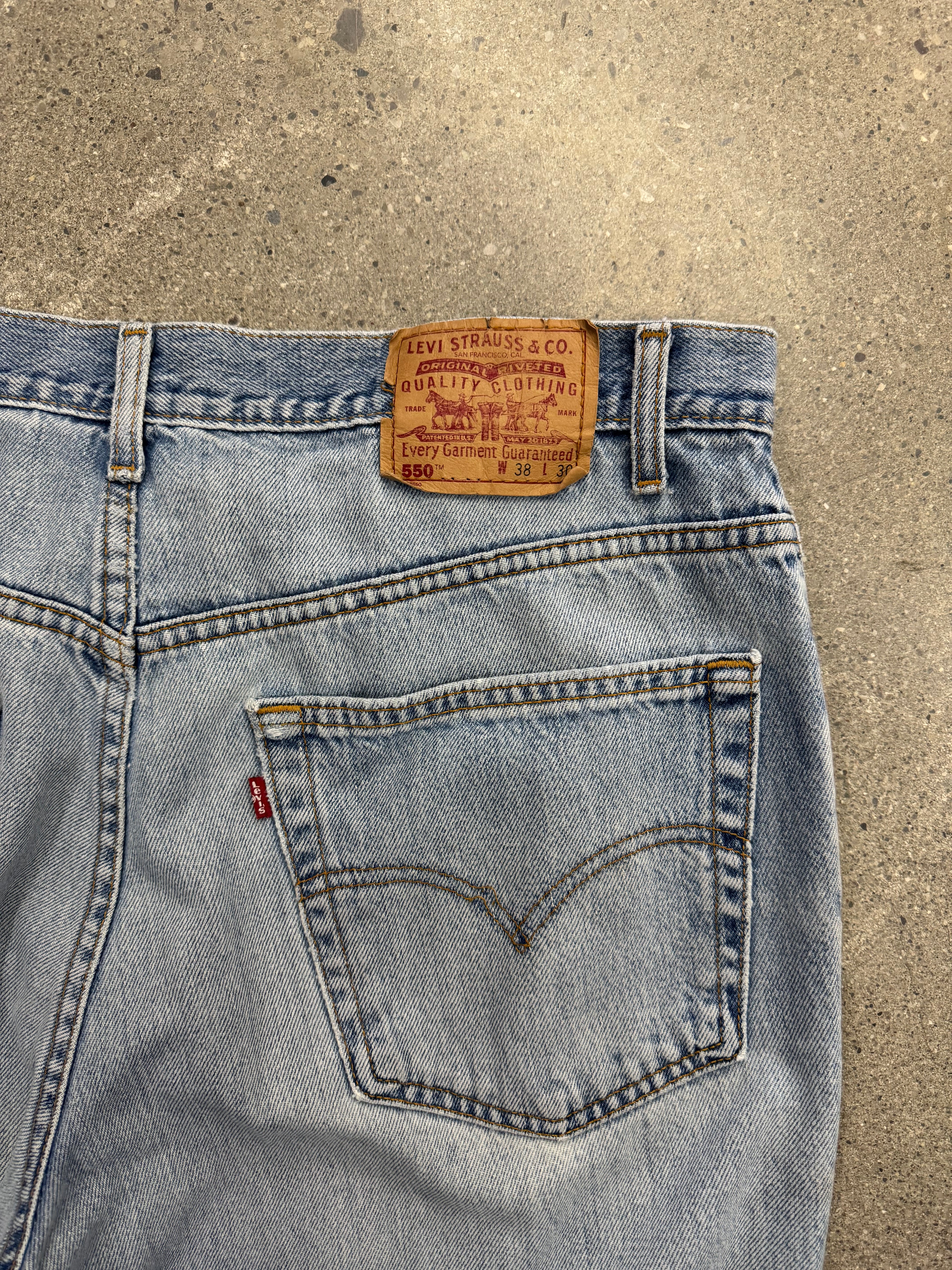 Faded & Distressed Levi’s 550 Jeans - 35”